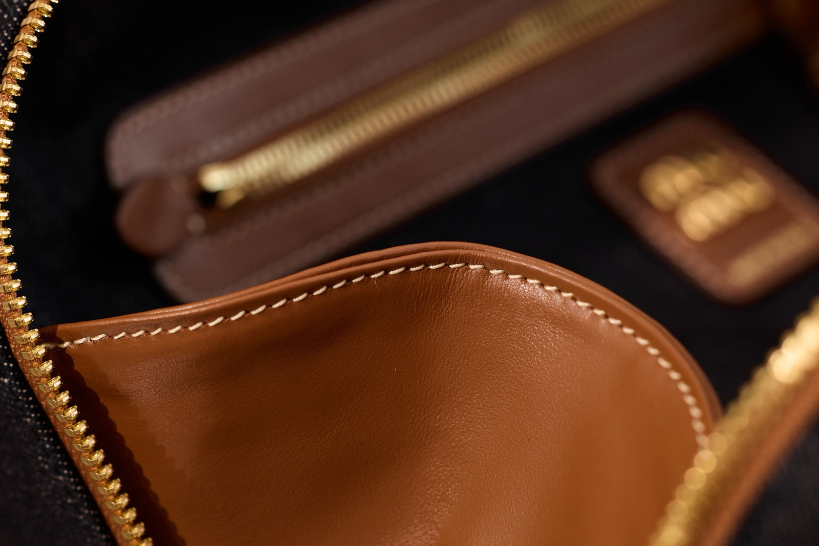 미우미우 보 데님 백 라지