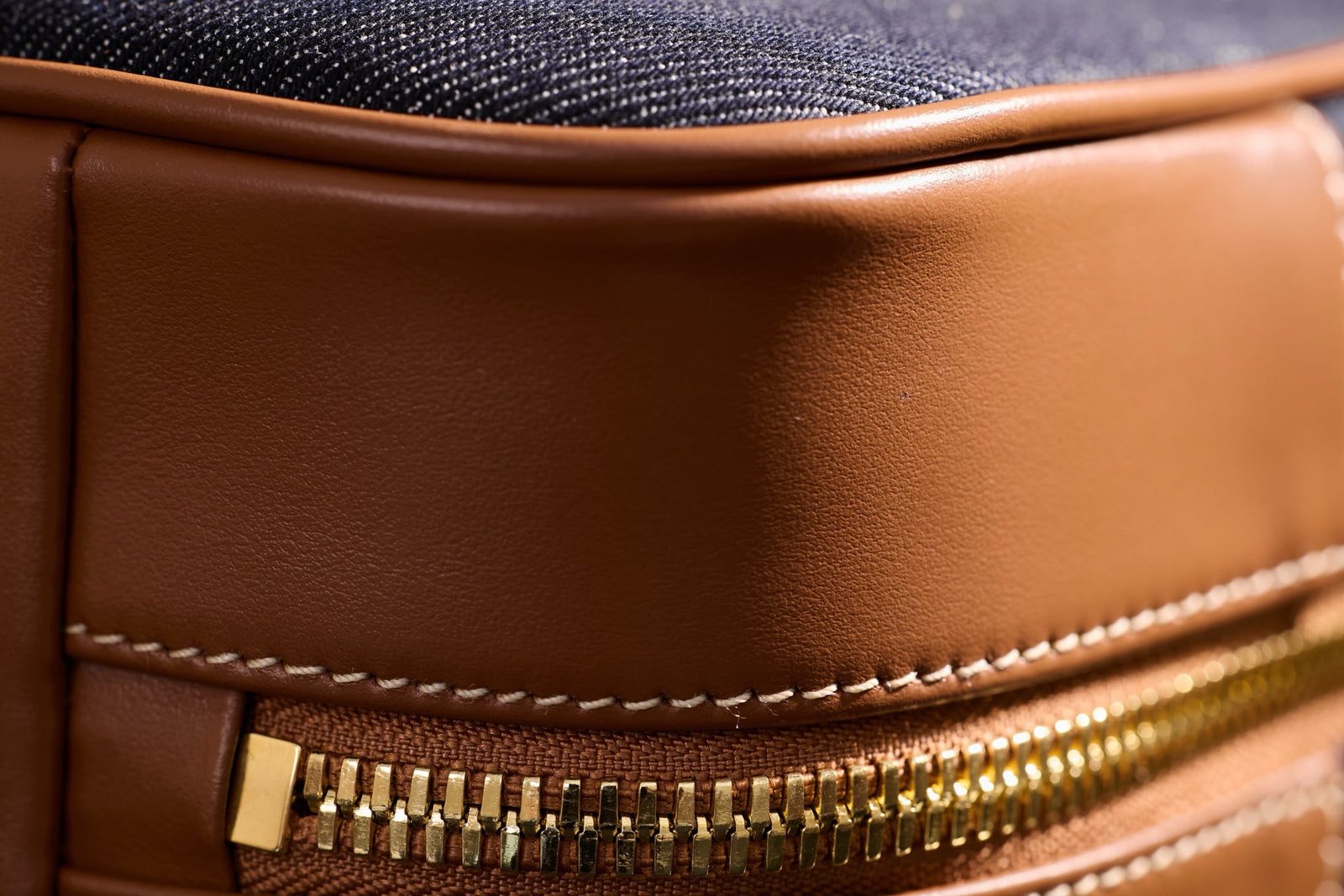 미우미우 보 데님 백 라지