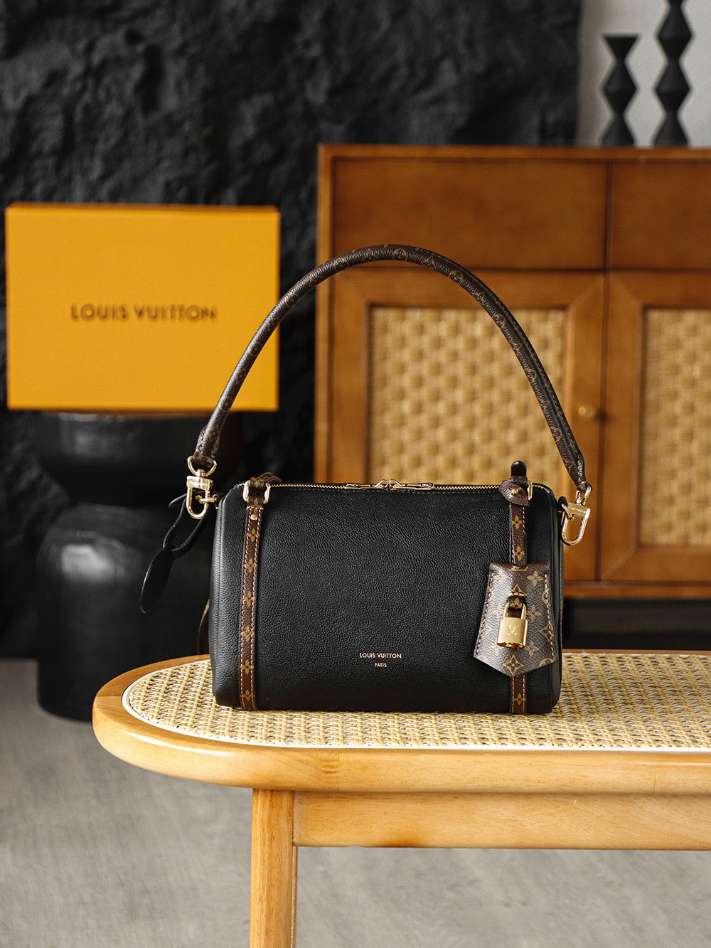 루이비통 익스프레스백 PM