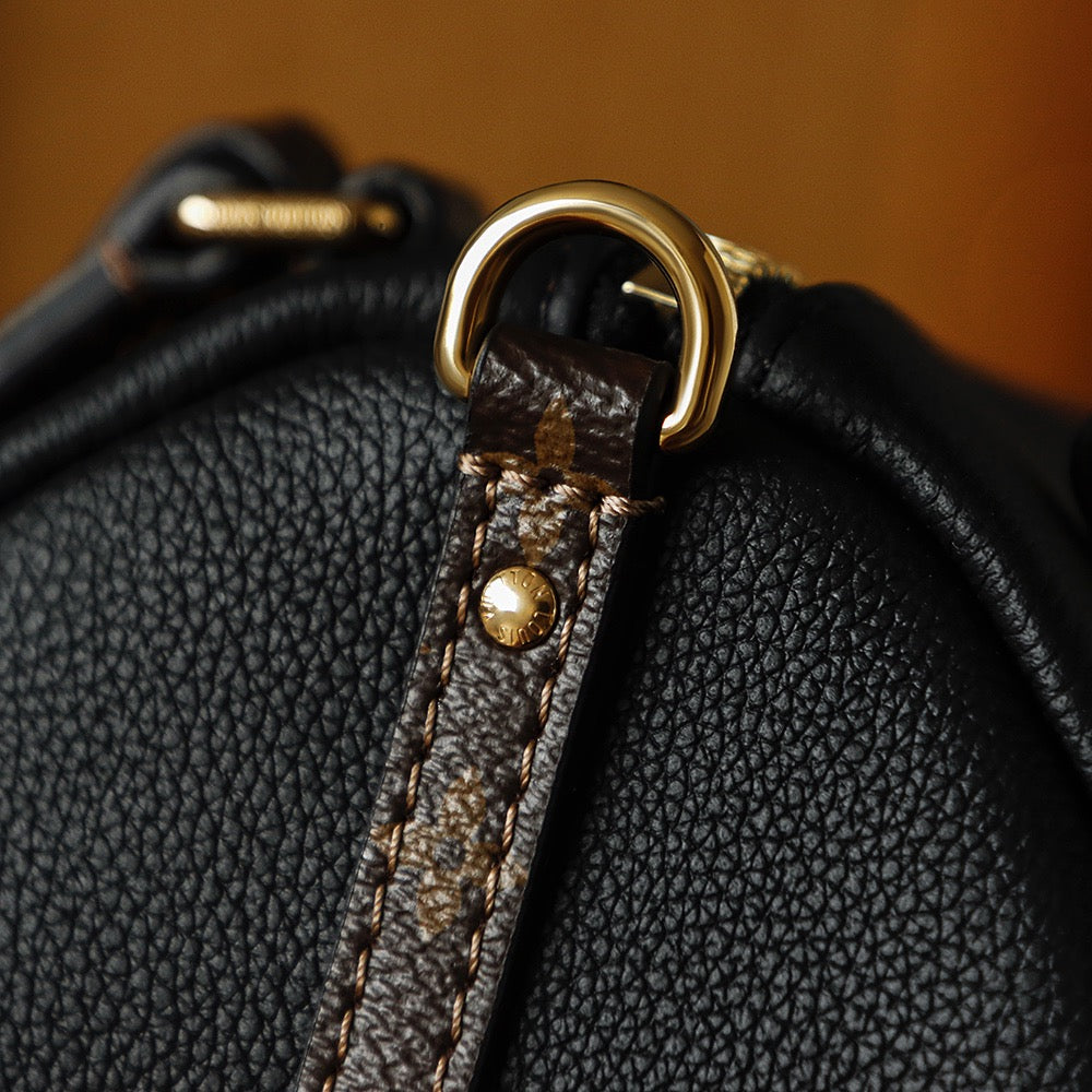 루이비통 익스프레스백 PM