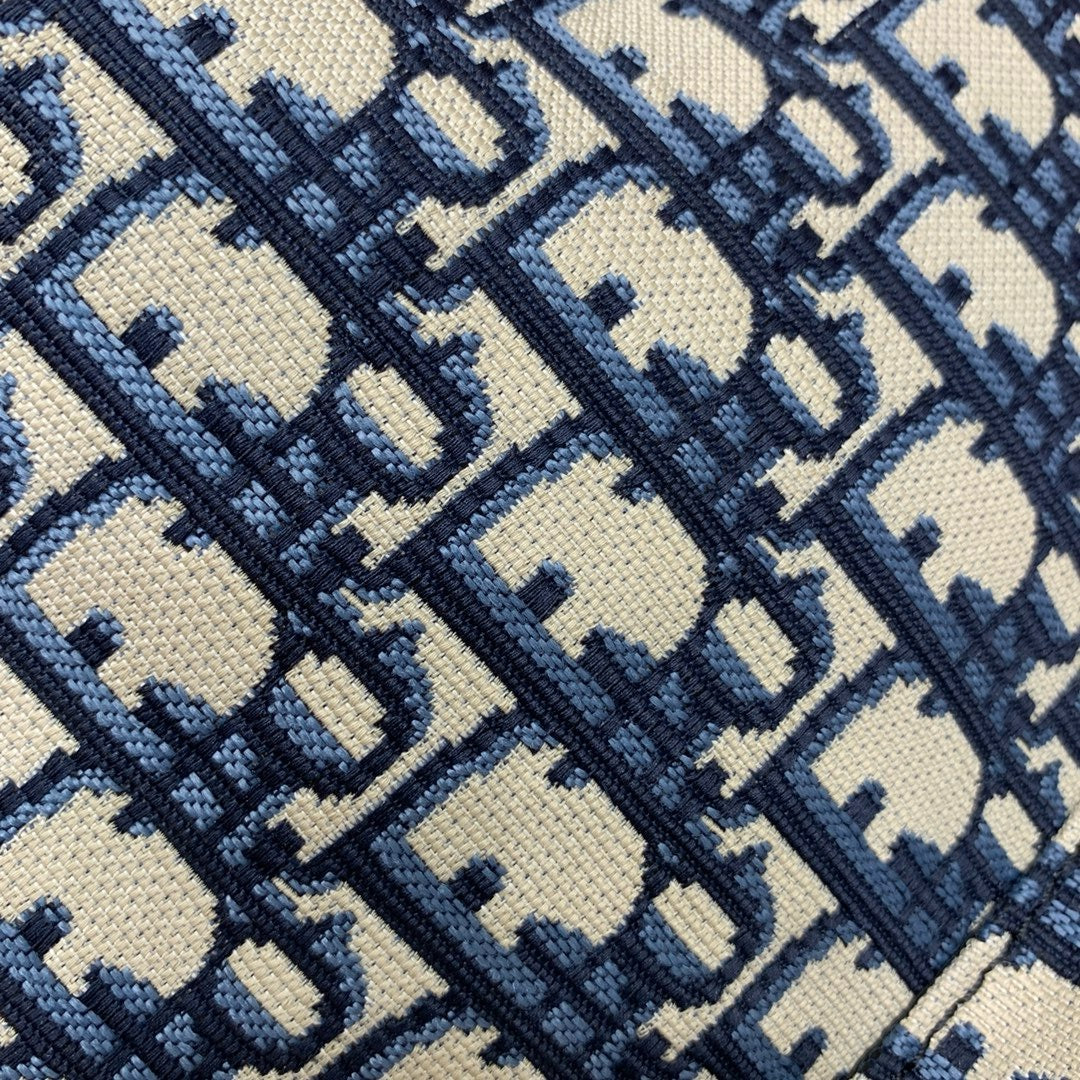 디올 트래블 백팩 블루 디올 오블리크 자카드