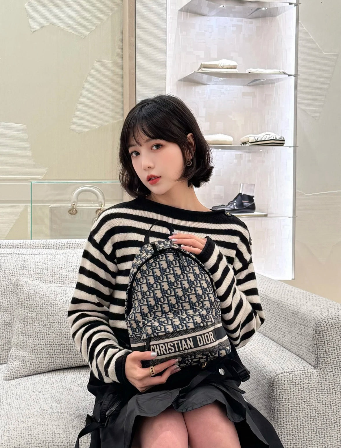 디올 트래블 백팩 블루 디올 오블리크 자카드