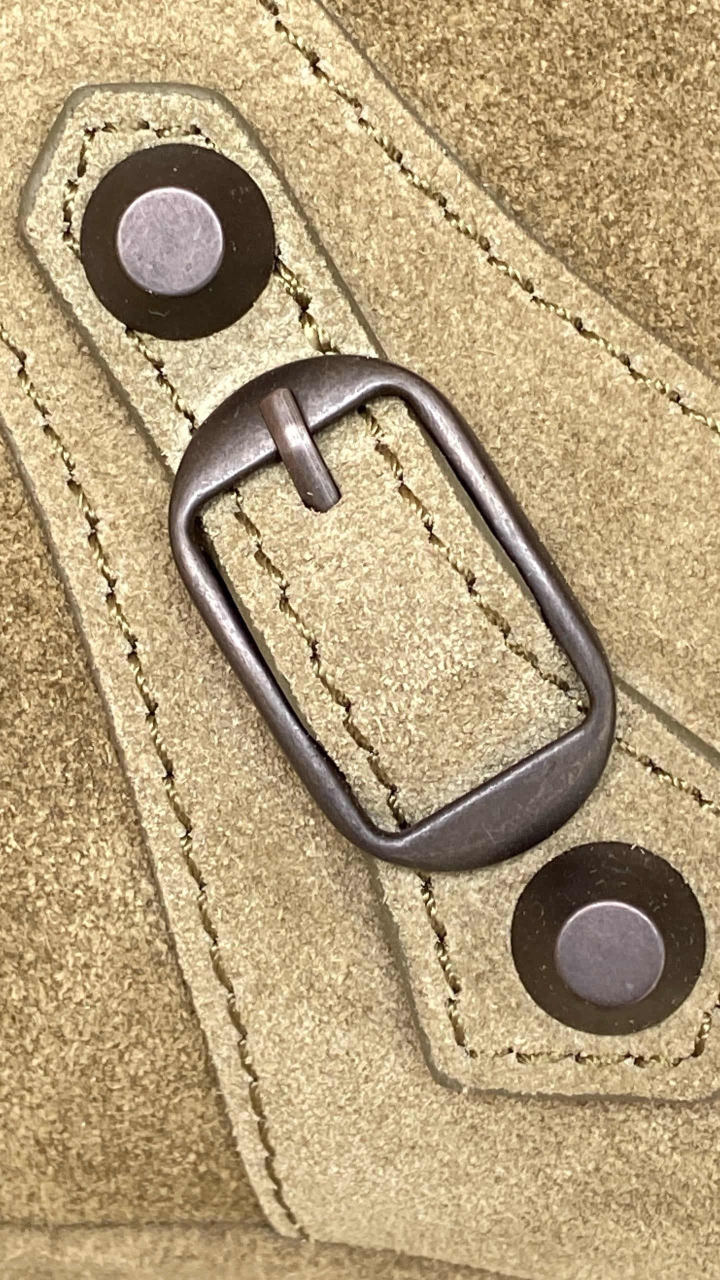 발렌시아가 여성 르 시티 백 미디움 스웨이드 카프스킨