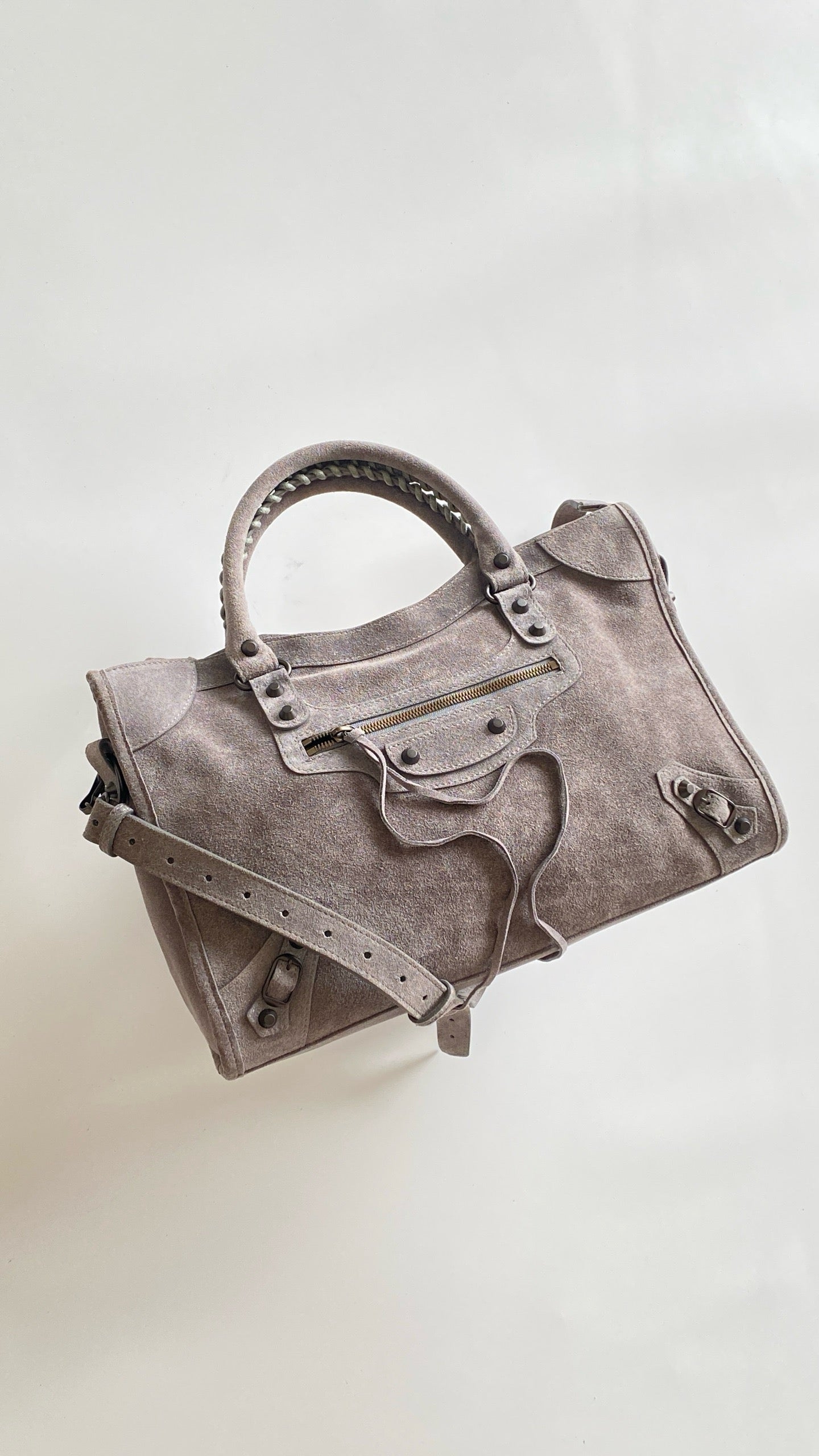 발렌시아가 여성 르 시티 백 미디움 스웨이드 카프스킨