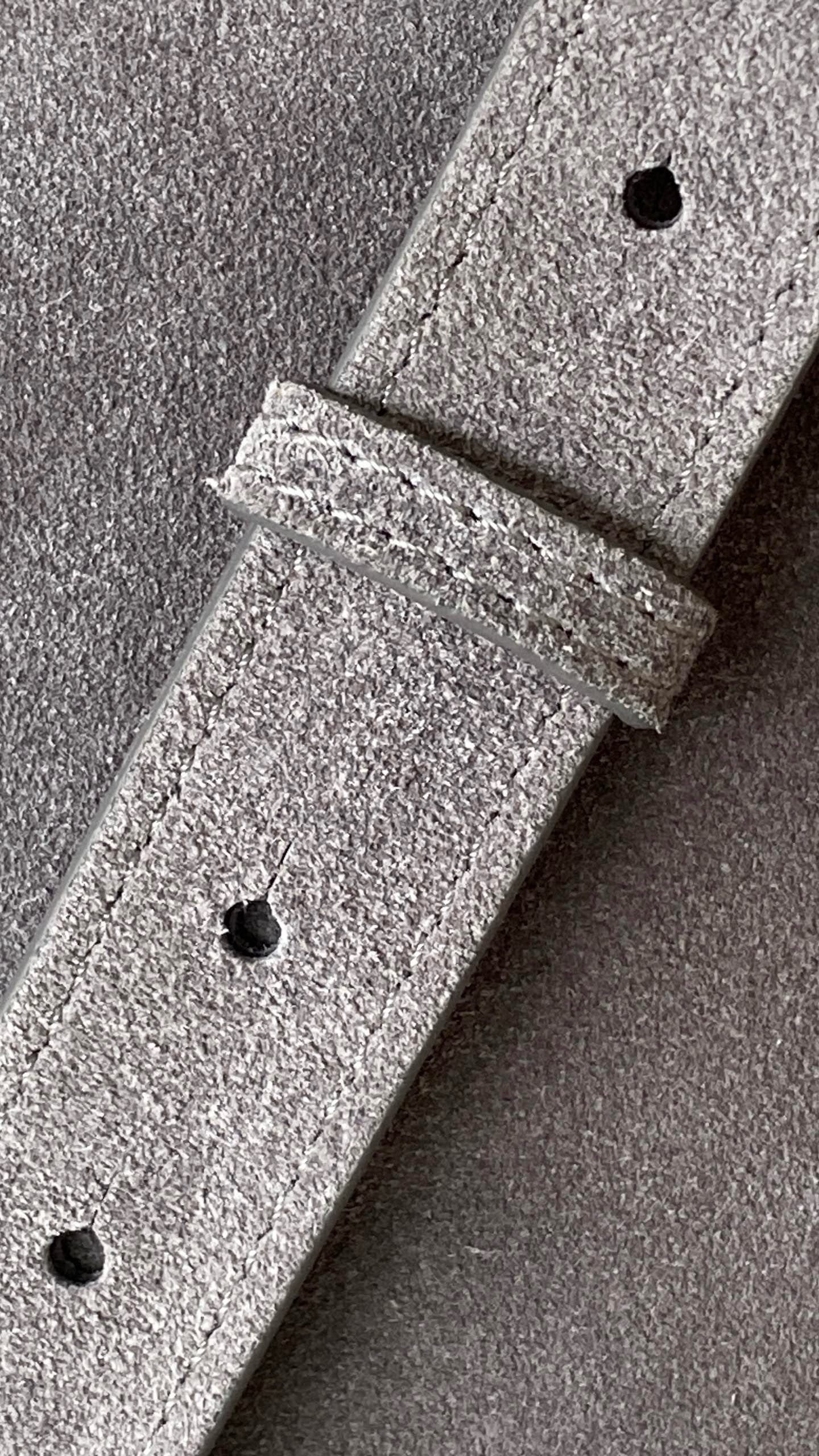 발렌시아가 여성 르 시티 백 미디움 스웨이드 카프스킨