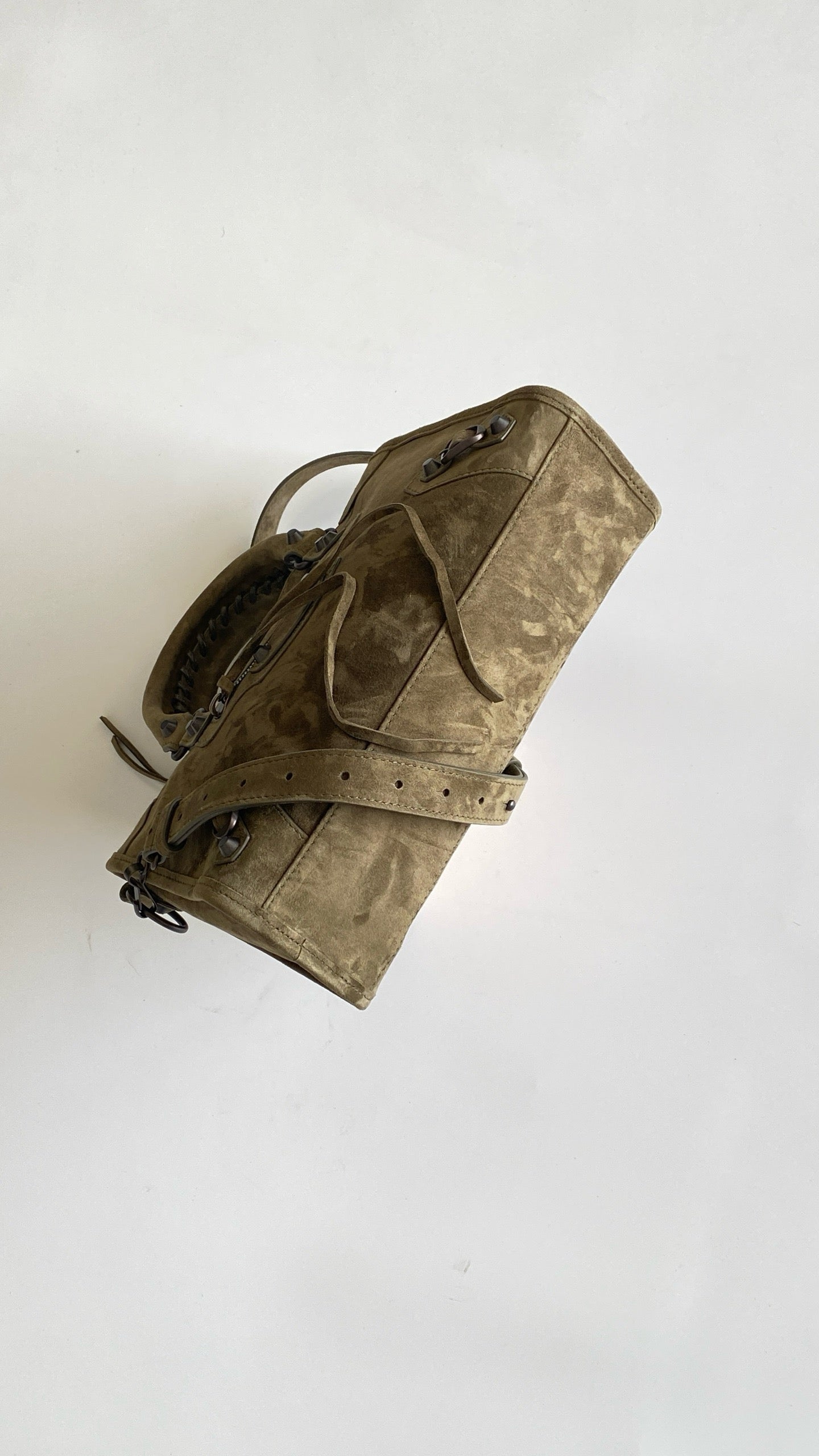 발렌시아가 여성 르 시티 백 스몰 스웨이드 카프스킨