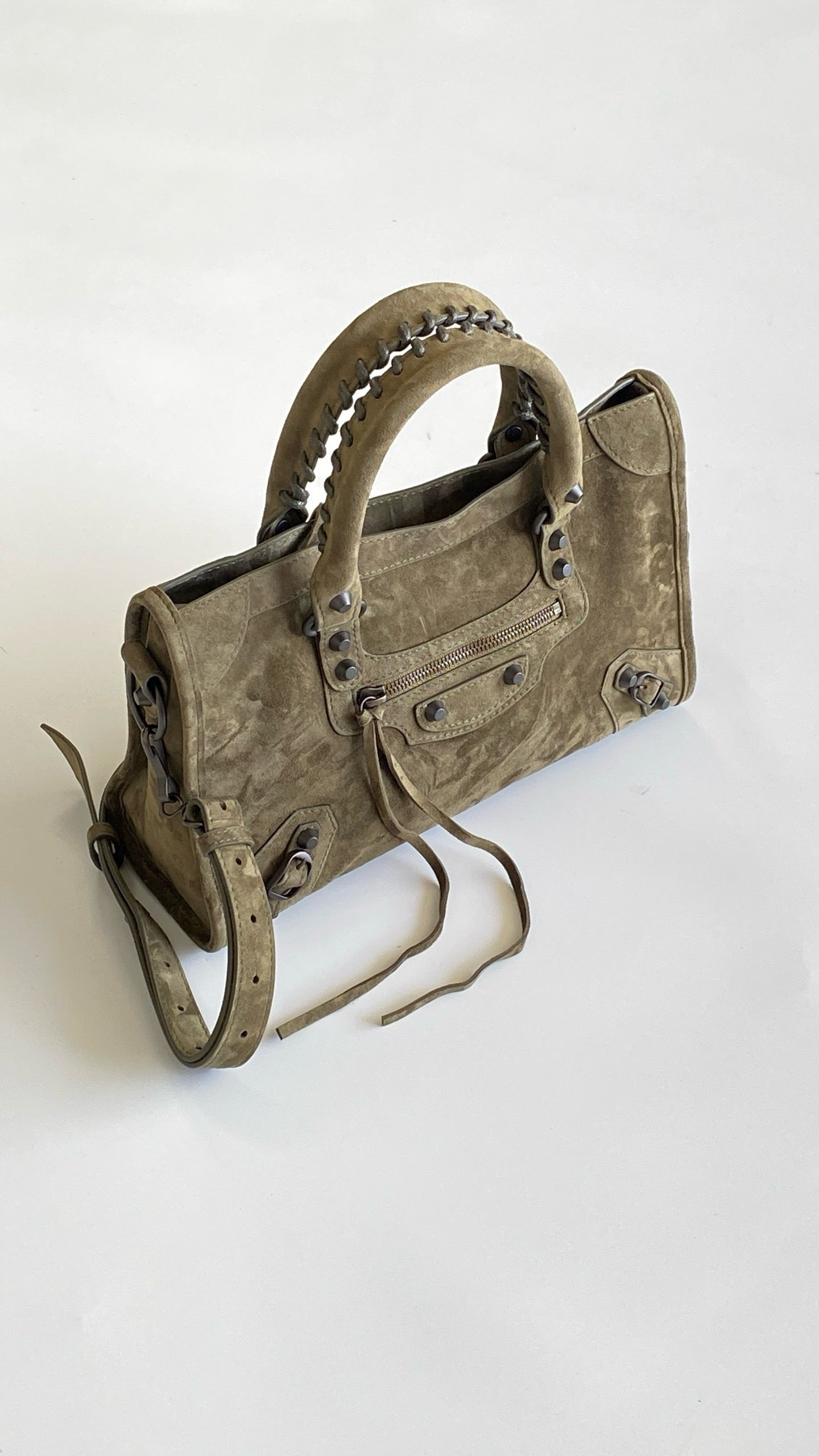 발렌시아가 여성 르 시티 백 스몰 스웨이드 카프스킨