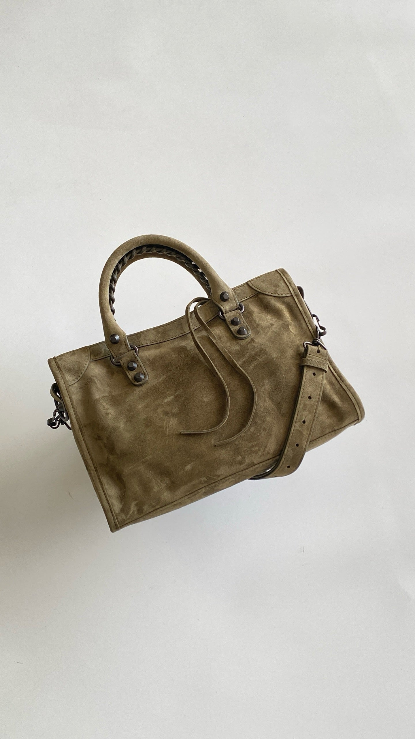 발렌시아가 여성 르 시티 백 스몰 스웨이드 카프스킨