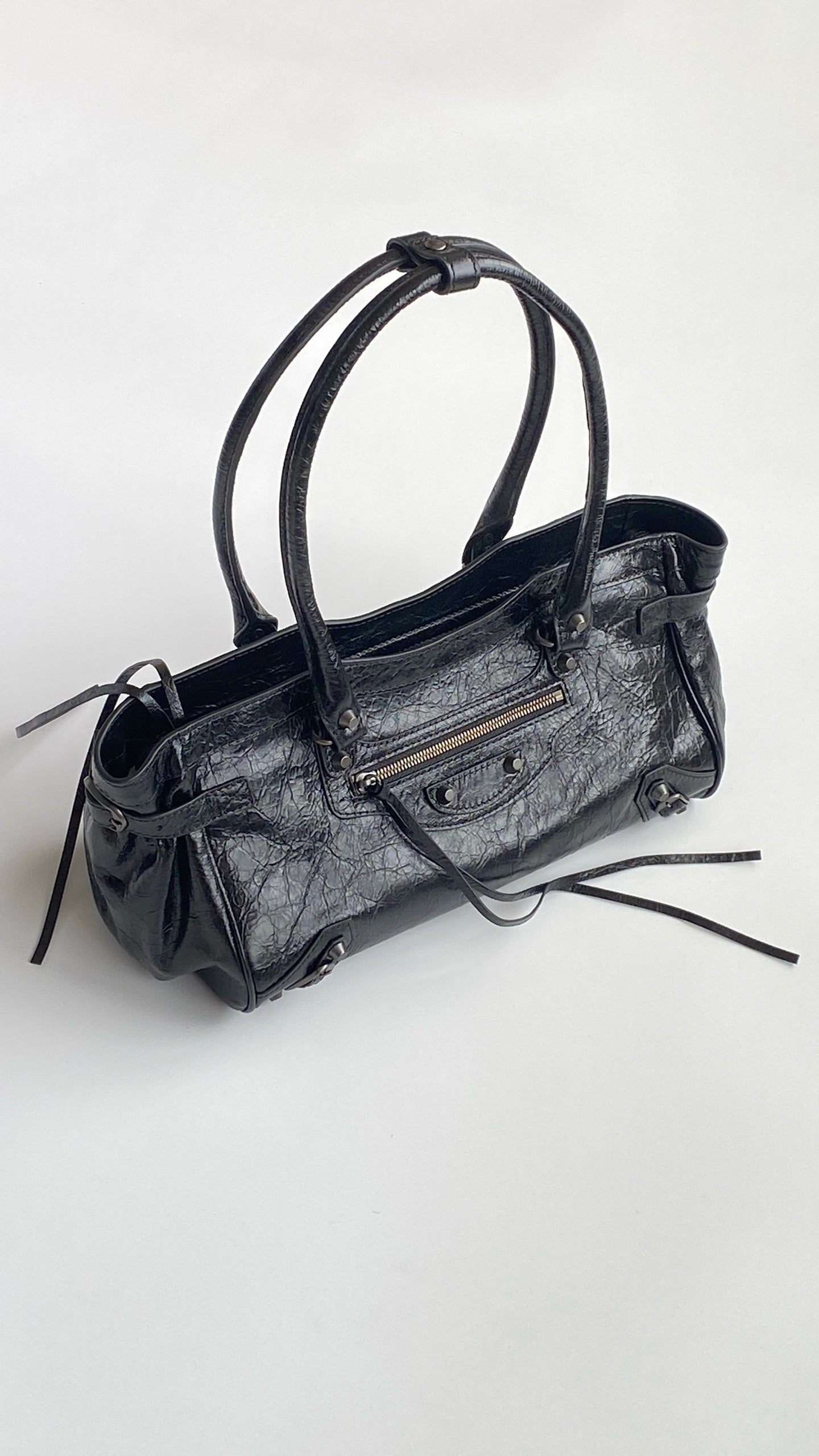 발렌시아가 여성 르 시티 백 이스트 웨스트