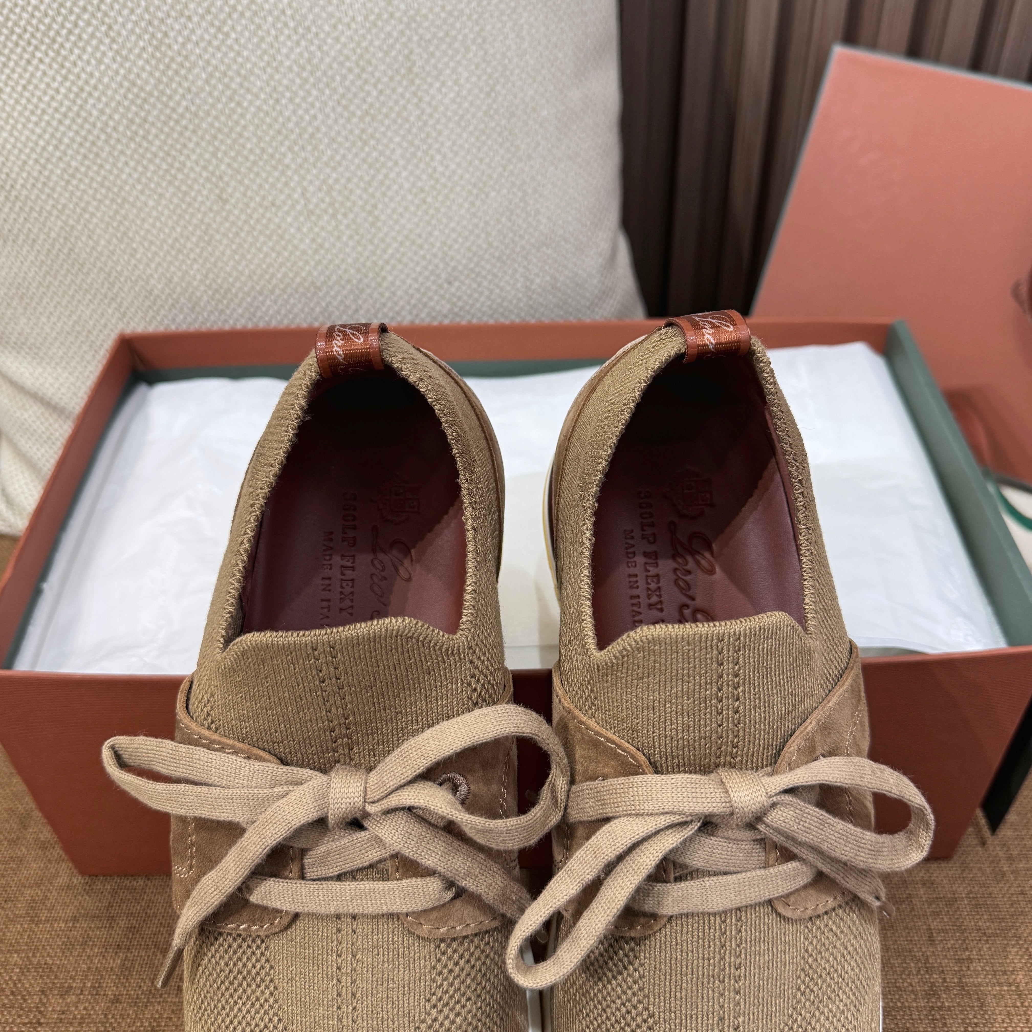 로로피아나 360 LP 레이디 플렉시 워크 스니커즈