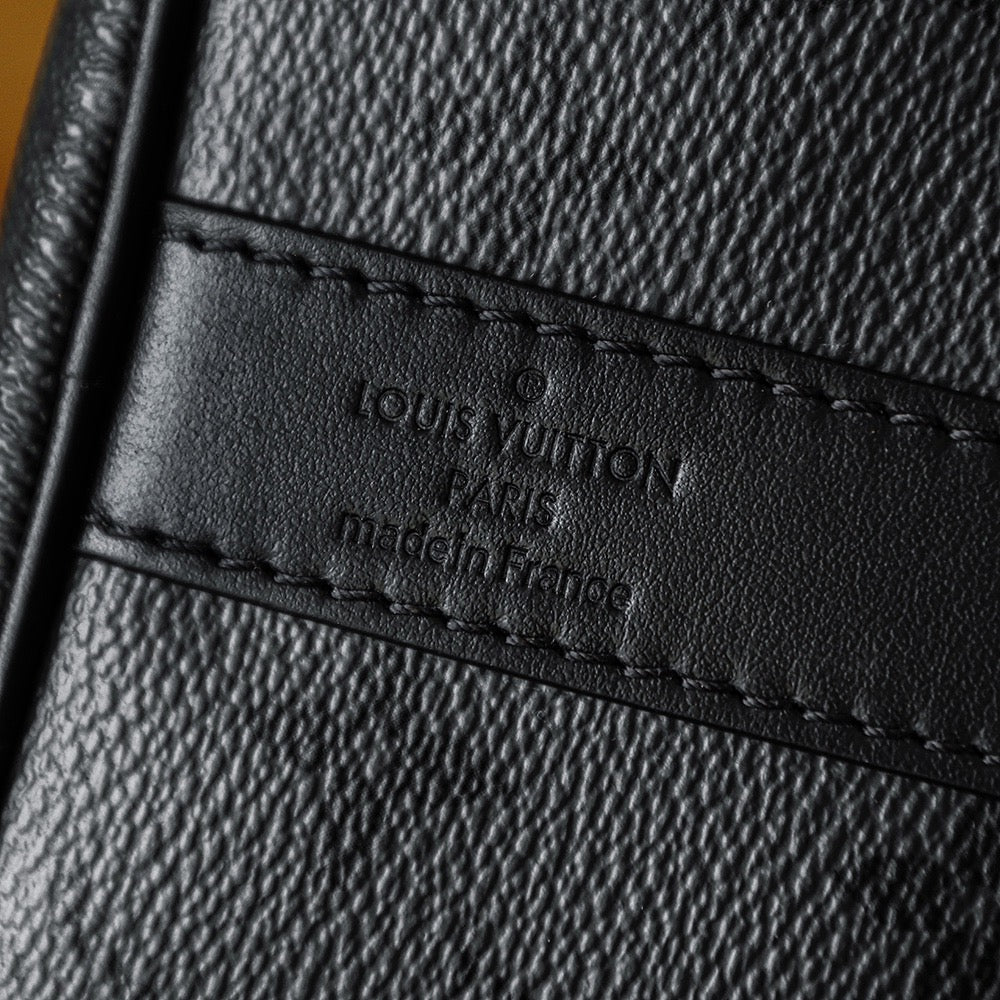 루이비통 키폴 반둘리에 이클립스 모노그램 35