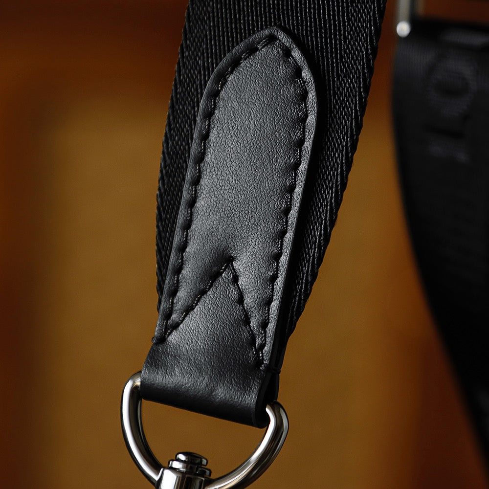 루이비통 키폴 반둘리에 이클립스 모노그램 35