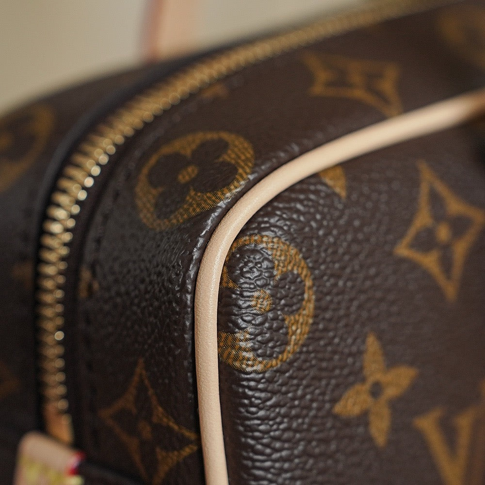 루이비통 모노그램 행온 HangOn 백