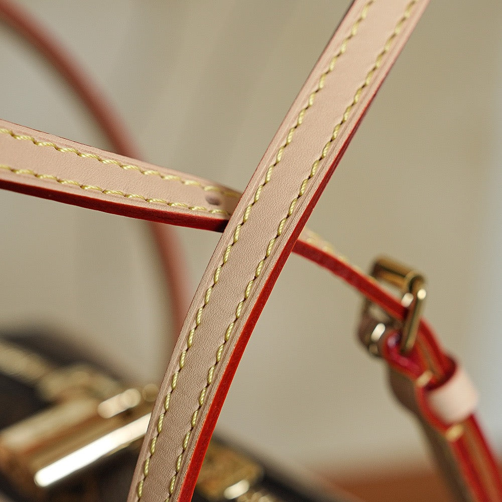 루이비통 모노그램 행온 HangOn 백