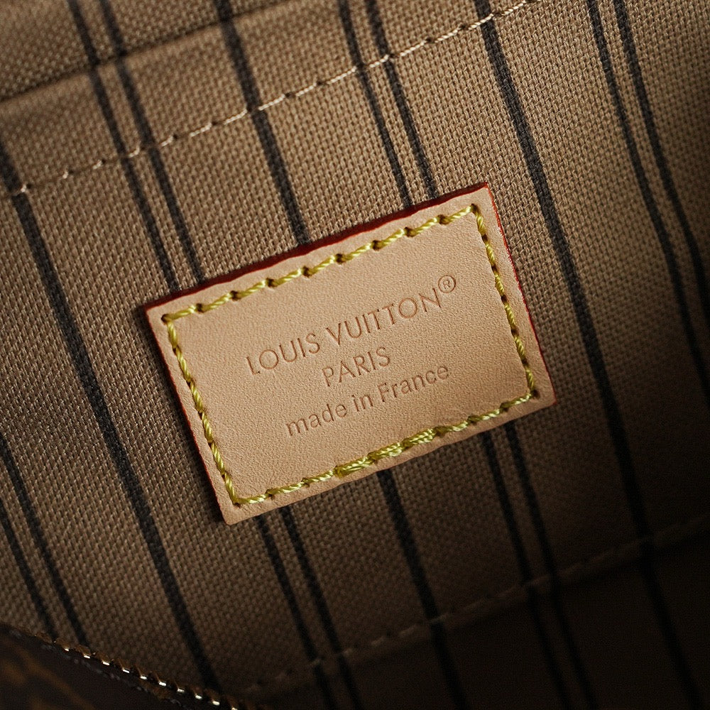 루이비통 모노그램 행온 HangOn 백