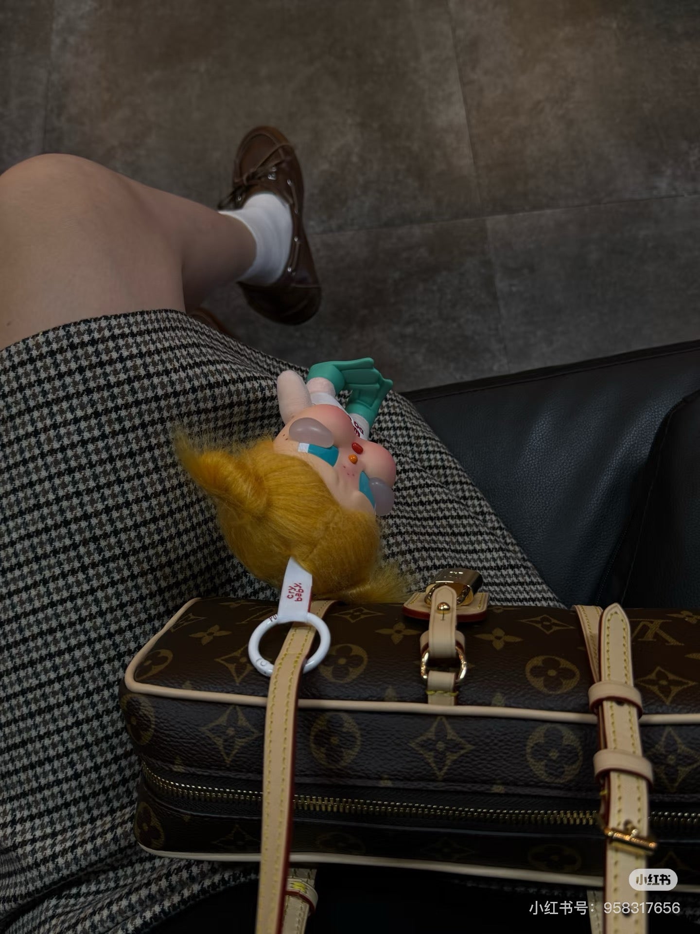 루이비통 모노그램 행온 HangOn 백