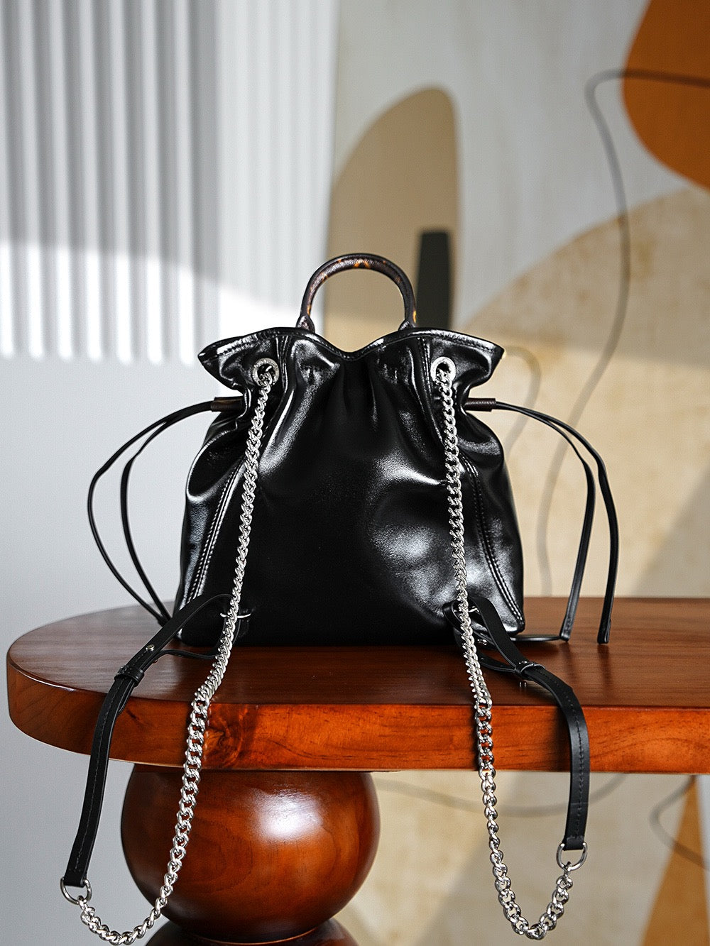 루이비통 오프 듀티 (Off Duty) 백팩 바이브