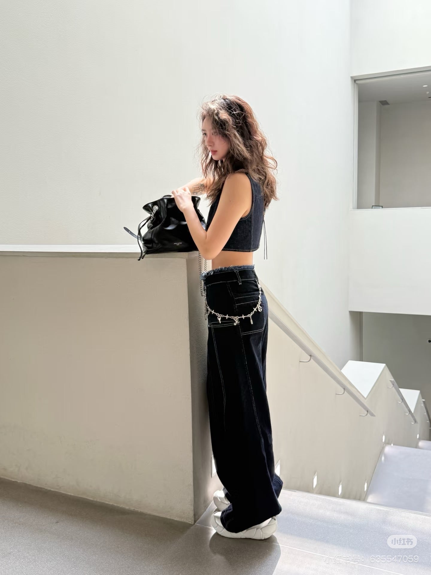 루이비통 오프 듀티 (Off Duty) 백팩 바이브