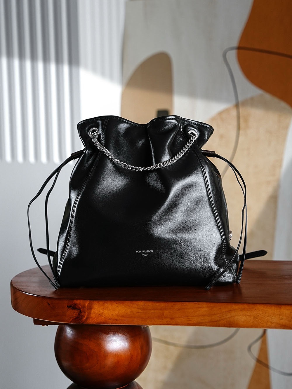 루이비통 오프 듀티 (Off Duty) 백팩 바이브 MM