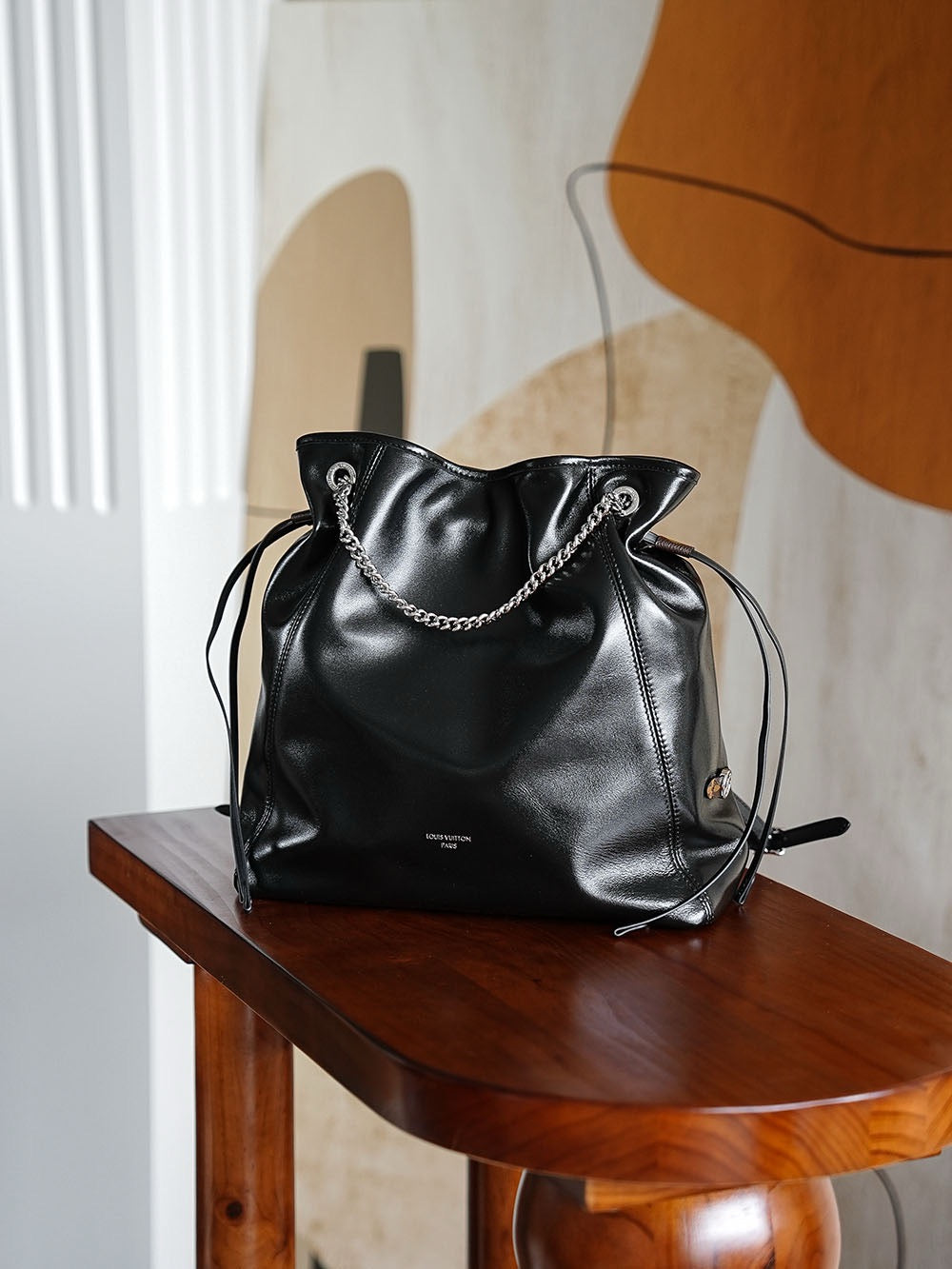 루이비통 오프 듀티 (Off Duty) 백팩 바이브 MM