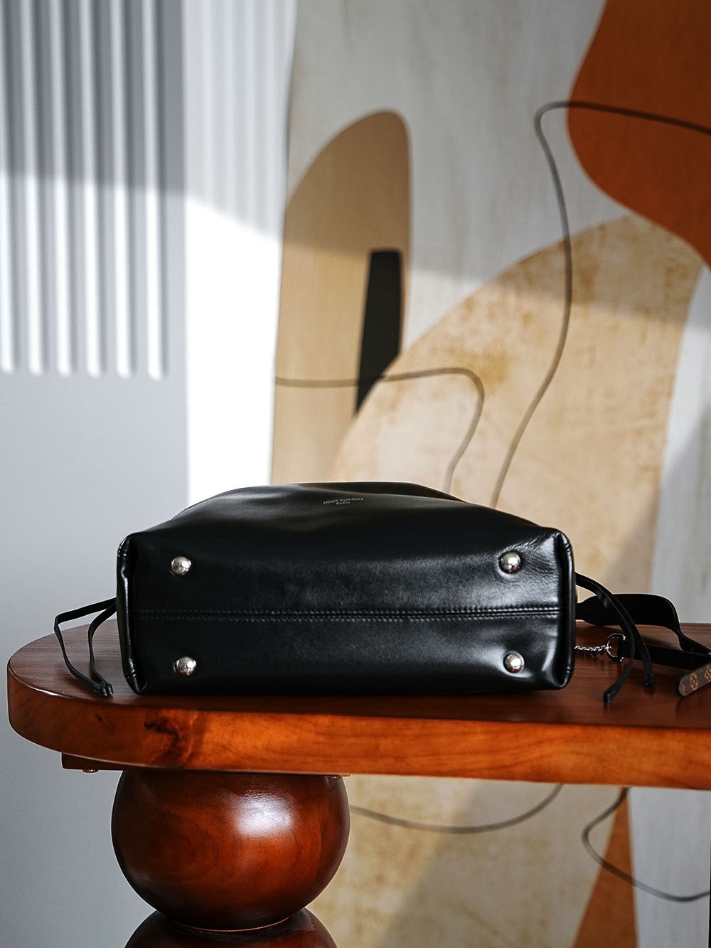 루이비통 오프 듀티 (Off Duty) 백팩 바이브 MM