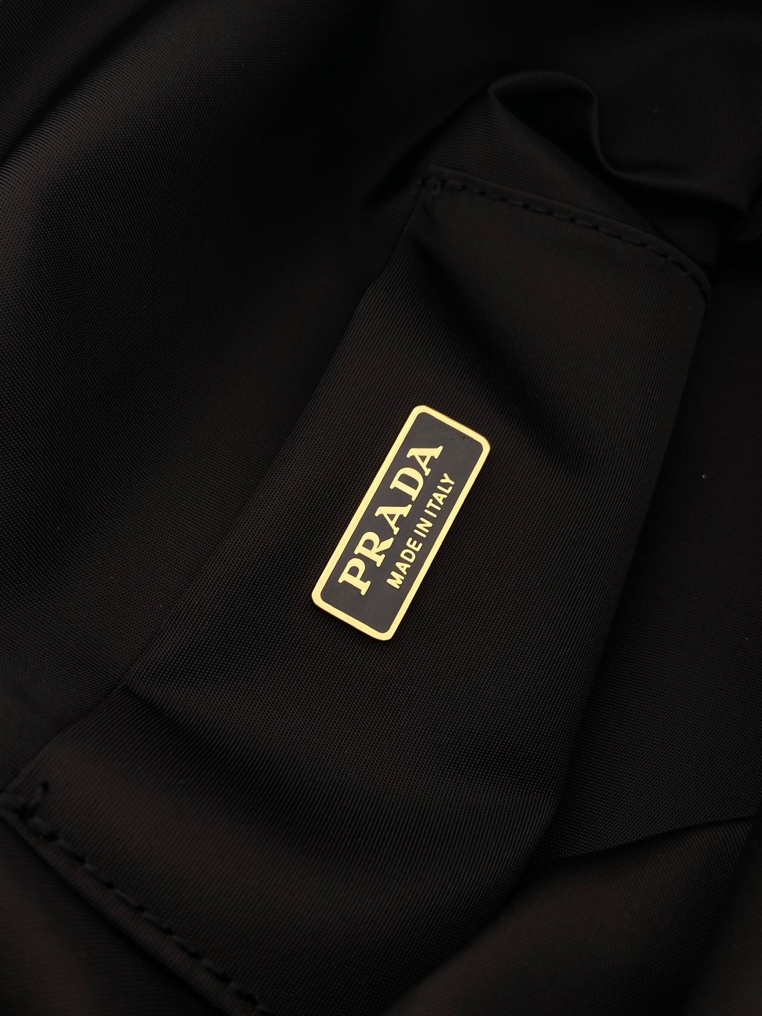 프라다 리나일론 파우치