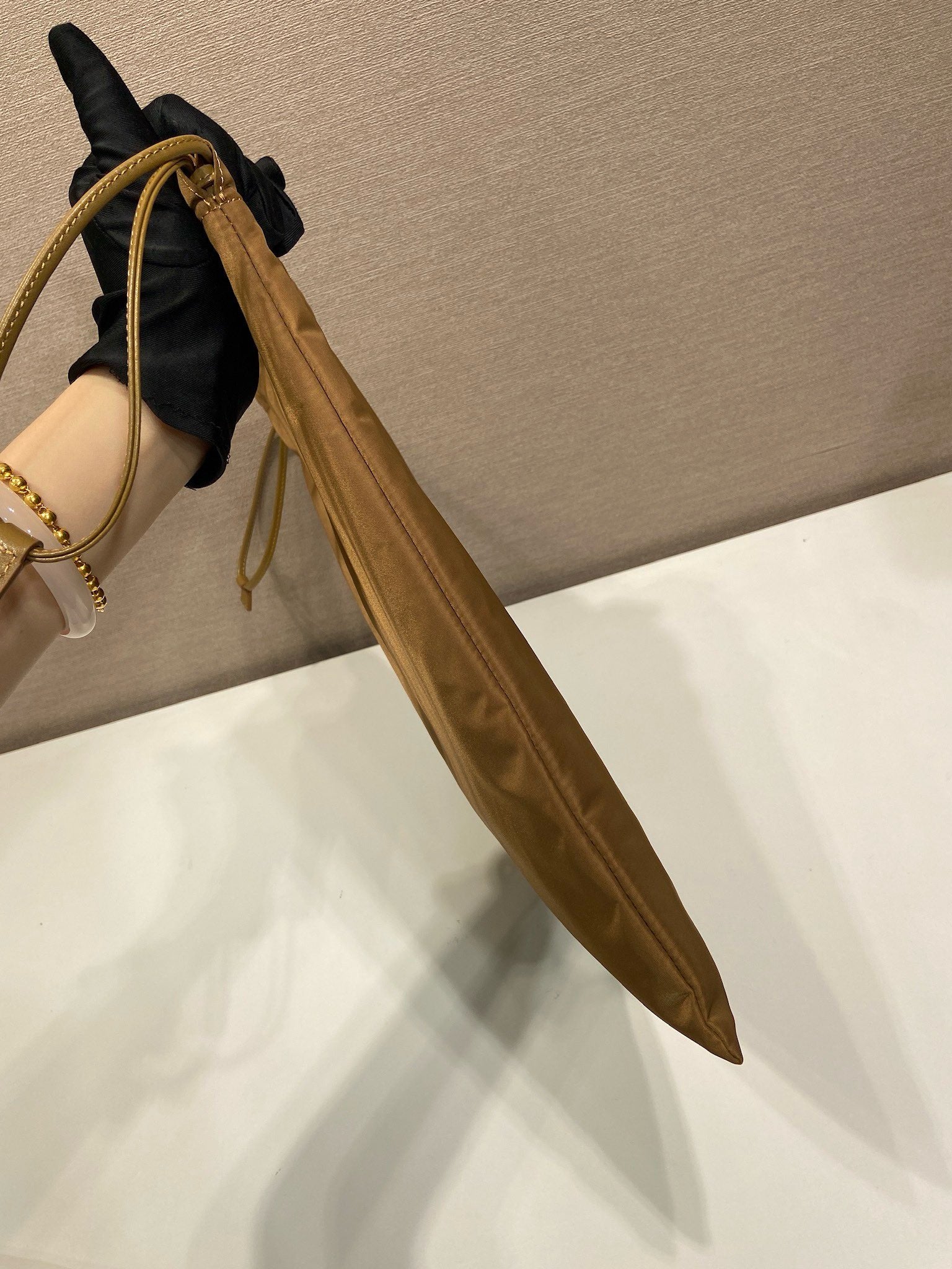 프라다 리나일론 파우치