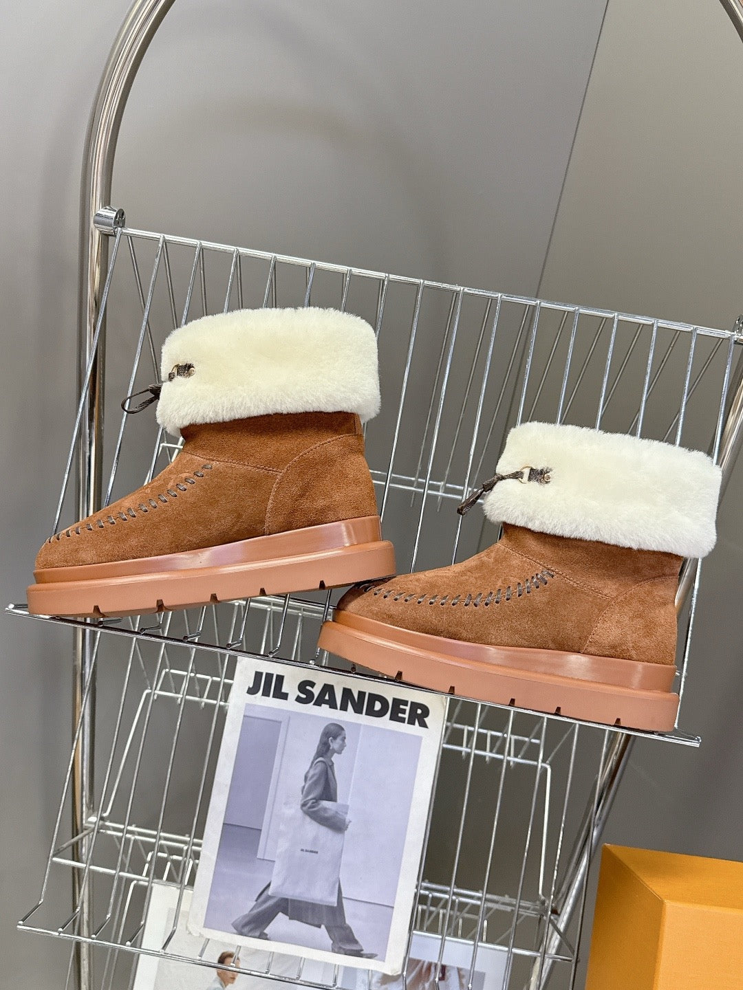 루이비통 코르티나 앵클 부츠