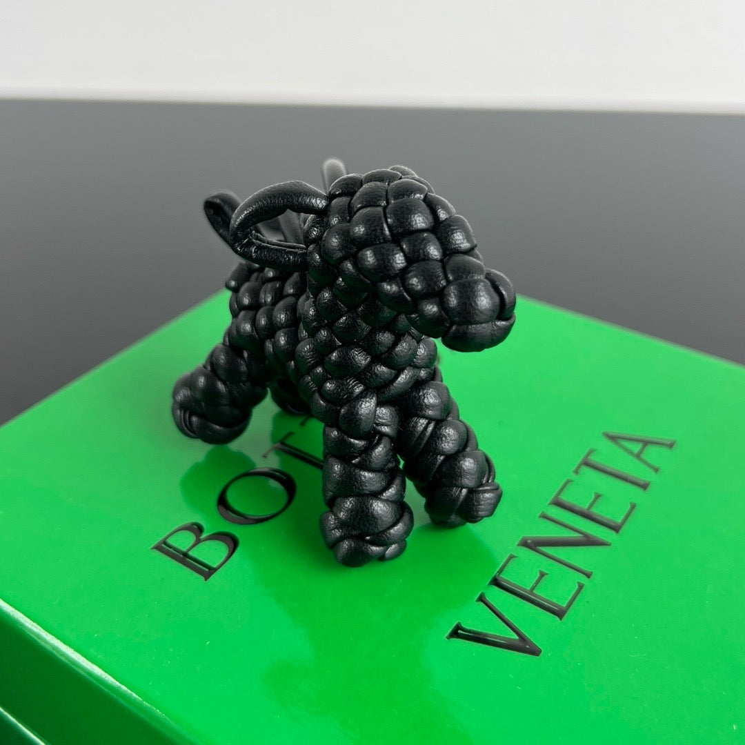 보테가 베네타 도그 백참