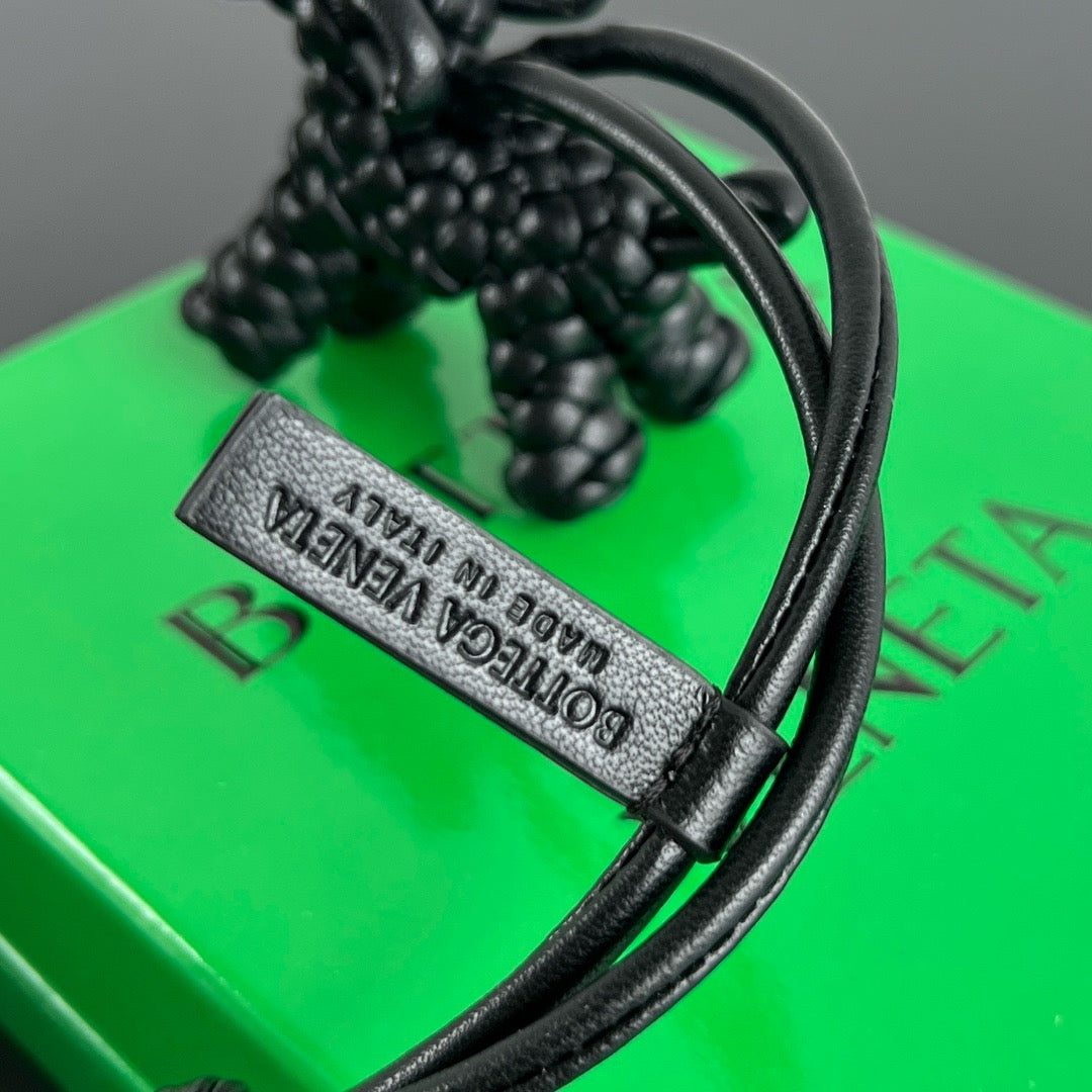 보테가 베네타 도그 백참