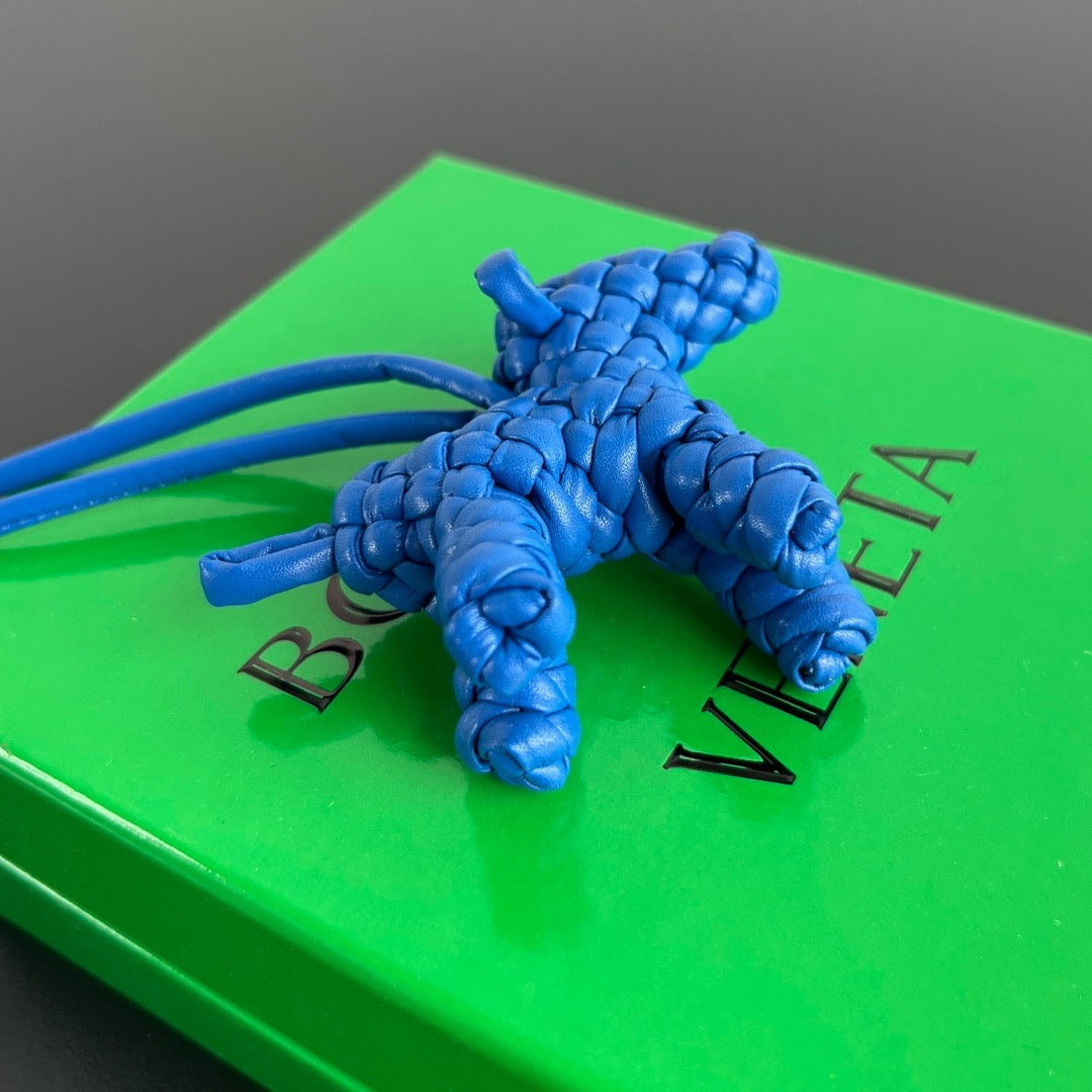 보테가 베네타 도그 백참