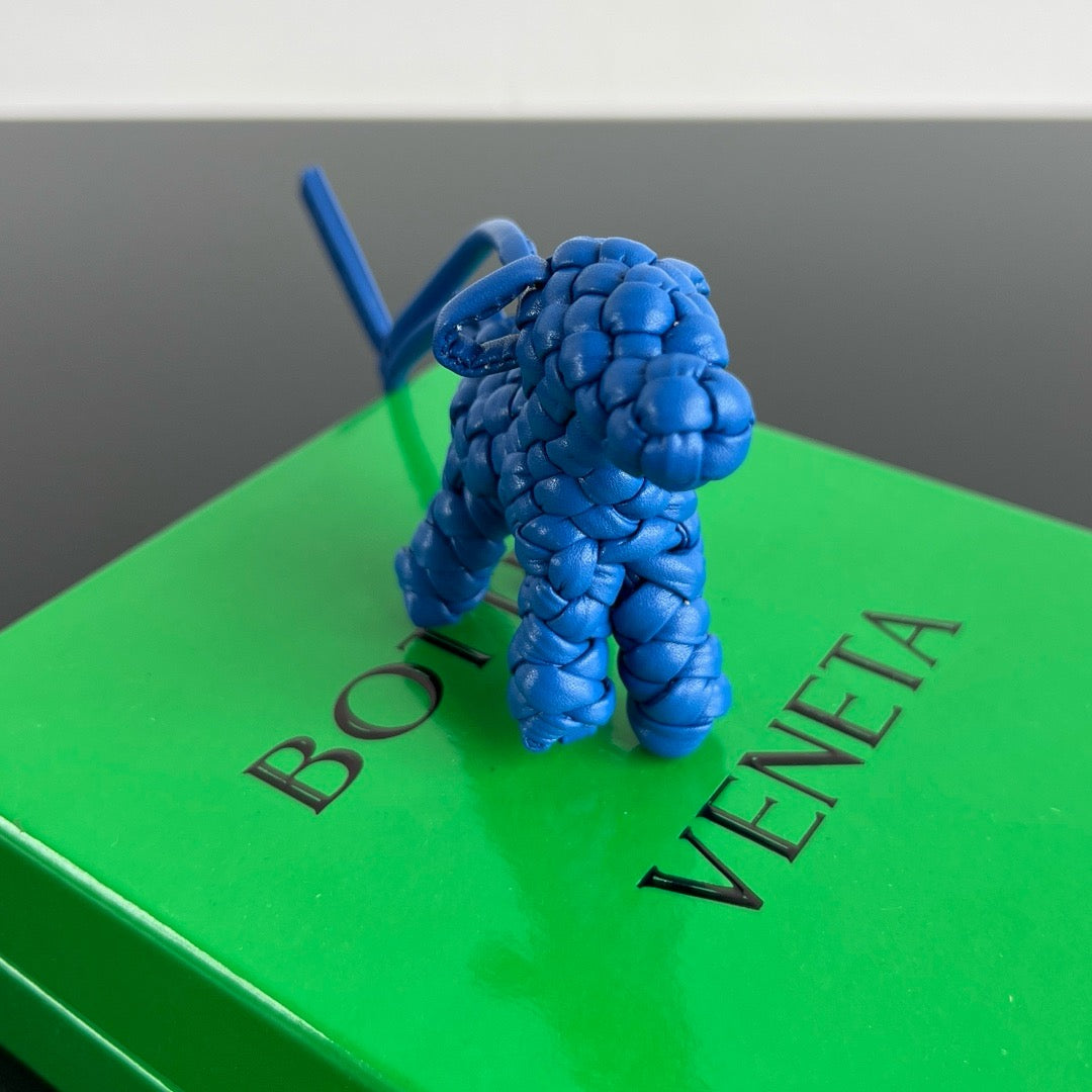 보테가 베네타 도그 백참