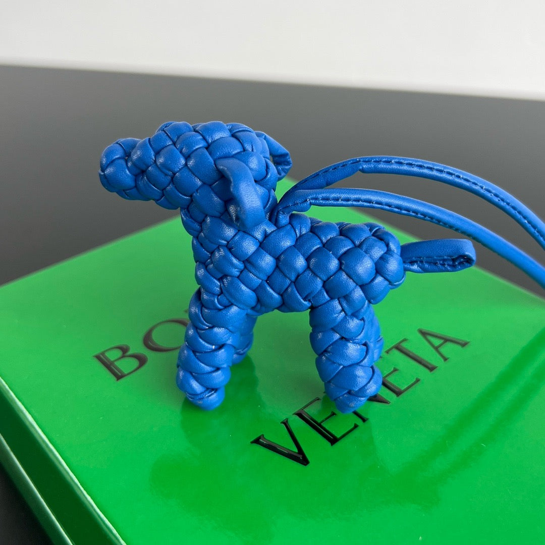 보테가 베네타 도그 백참