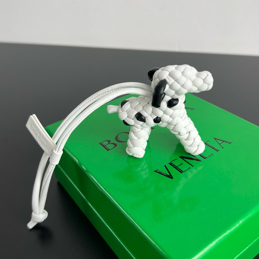 보테가 베네타 도그 백참