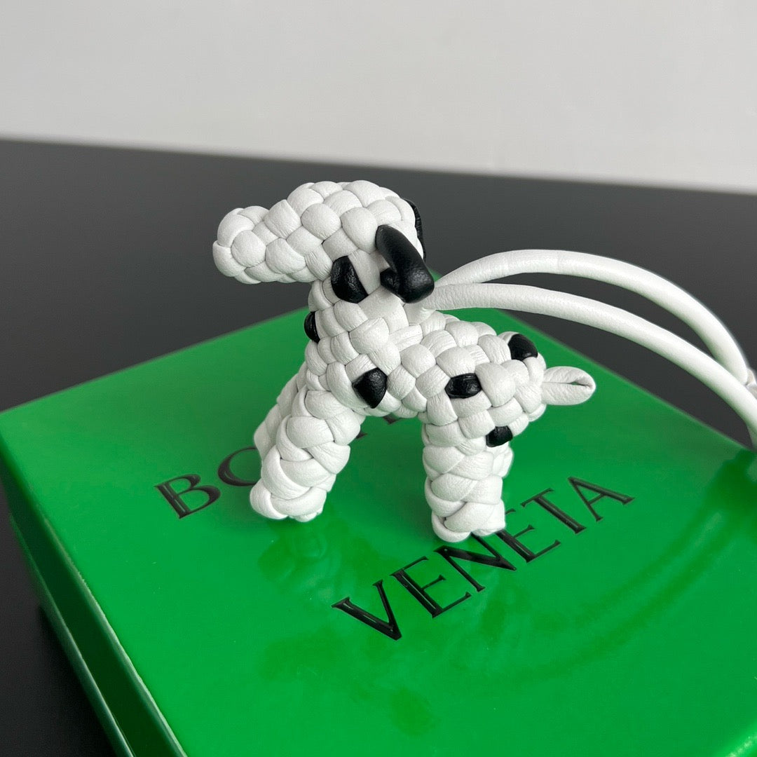 보테가 베네타 도그 백참