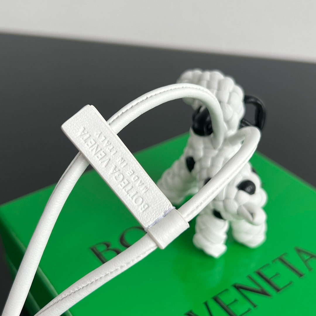 보테가 베네타 도그 백참