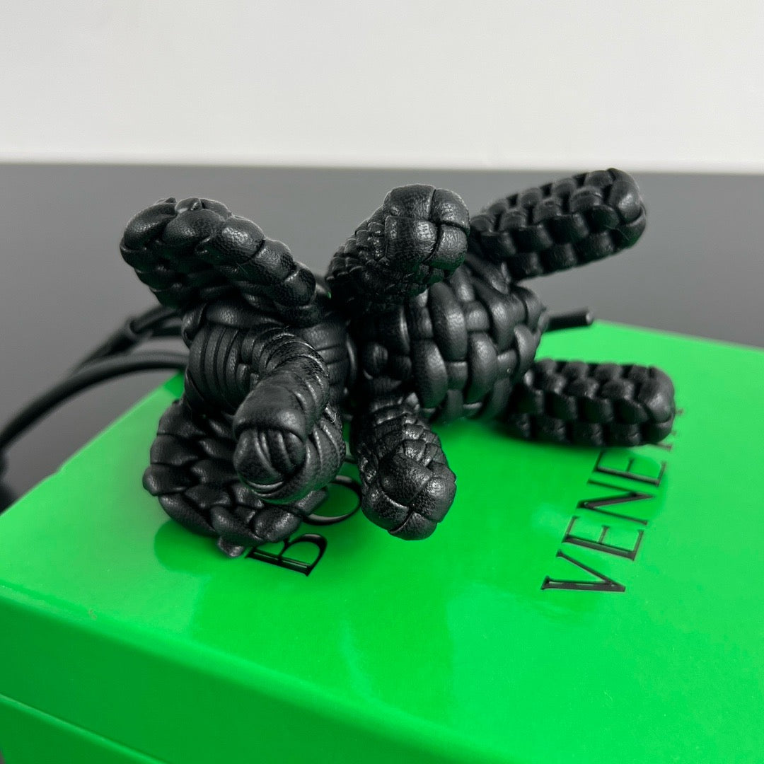 보테가 베네타 엘리펀트 백참