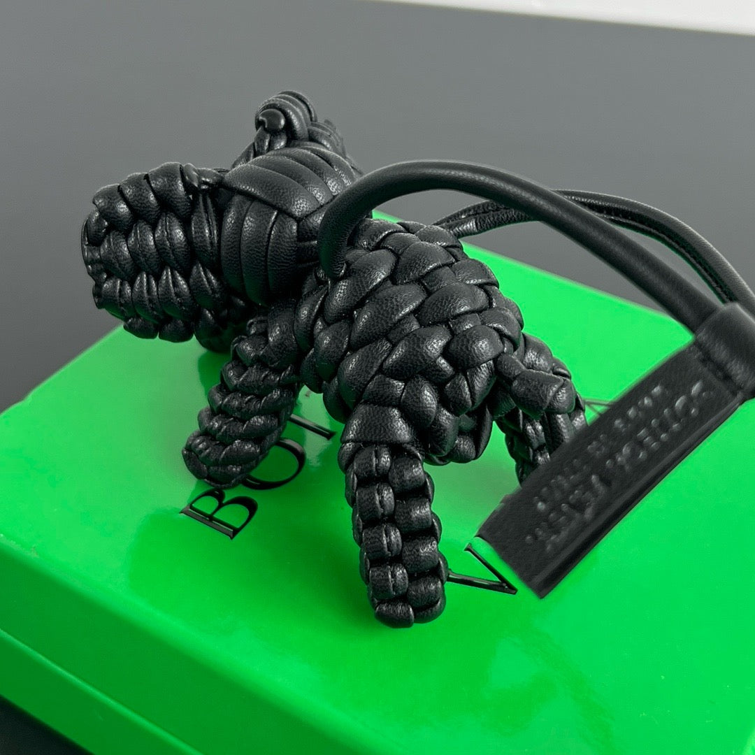 보테가 베네타 엘리펀트 백참