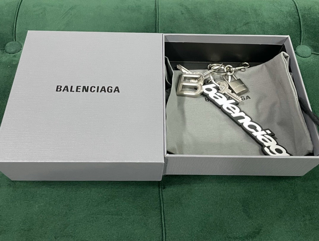 발렌시아가 키링