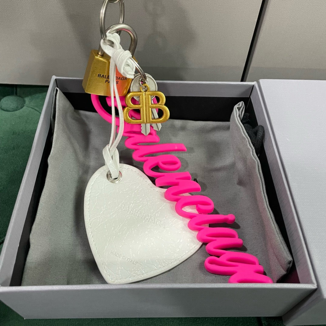 발렌시아가 키링