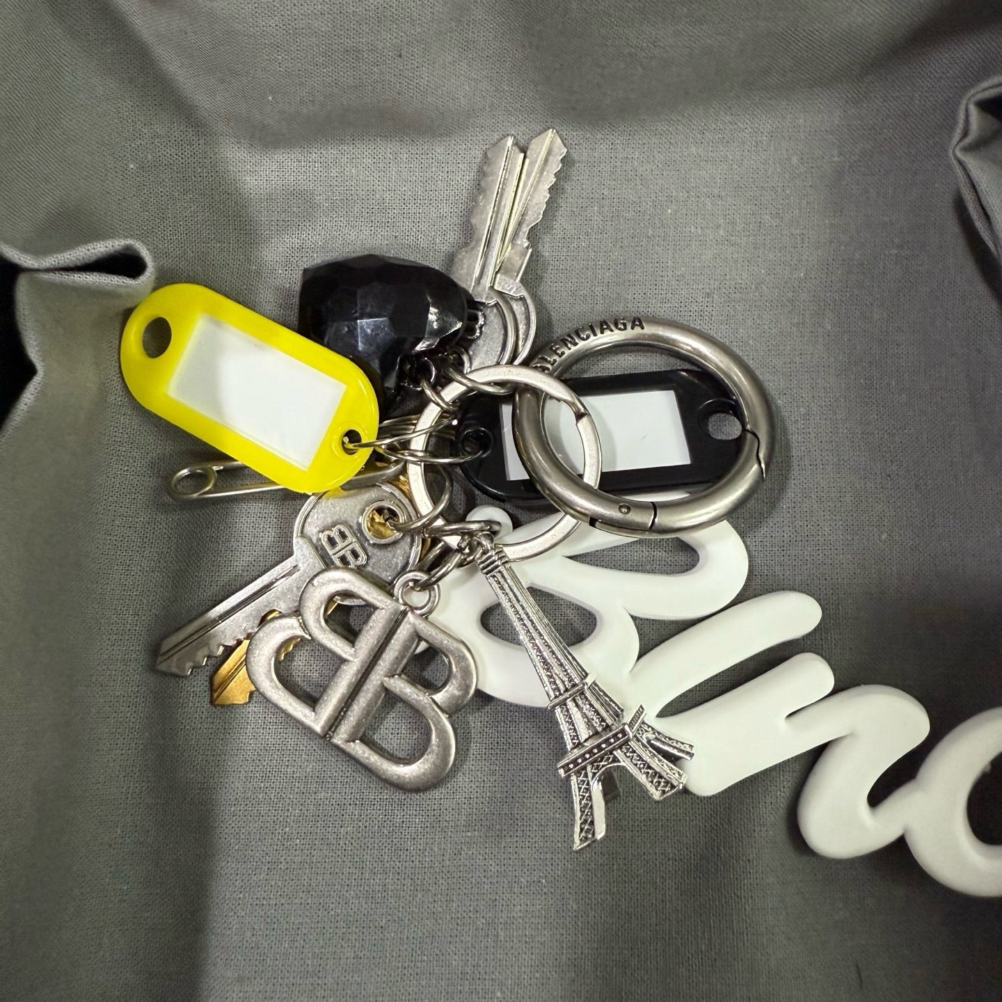 발렌시아가 키링