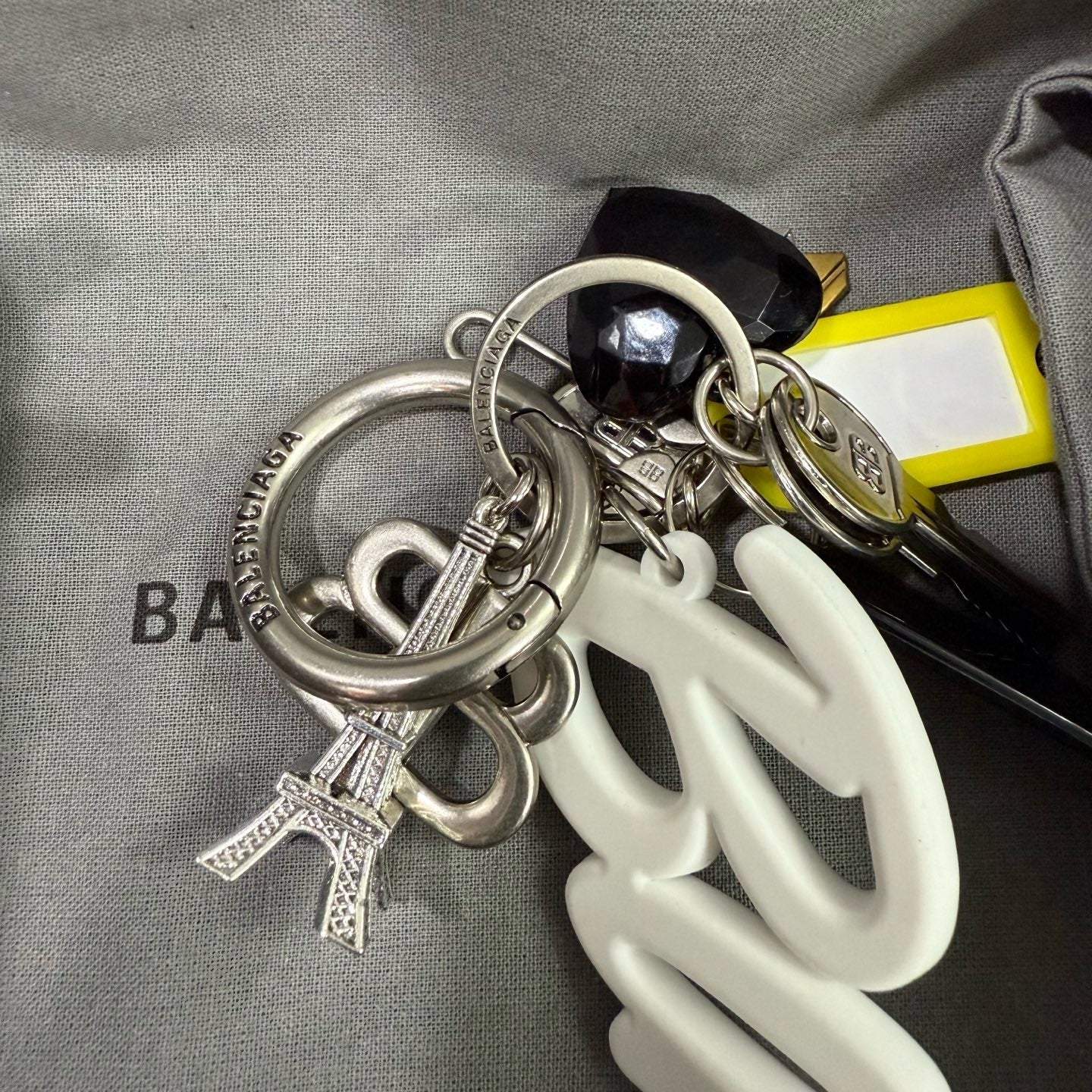 발렌시아가 키링