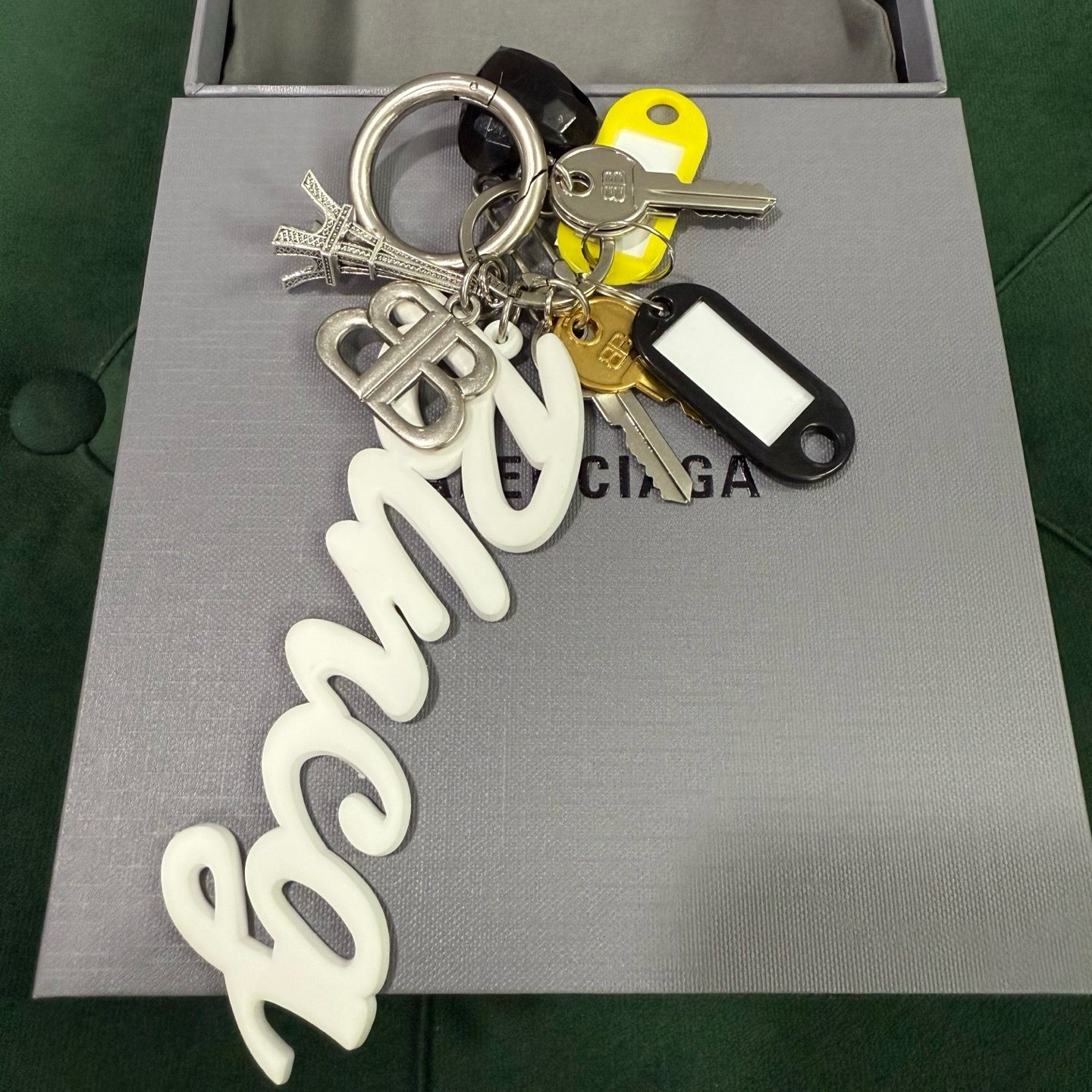 발렌시아가 키링