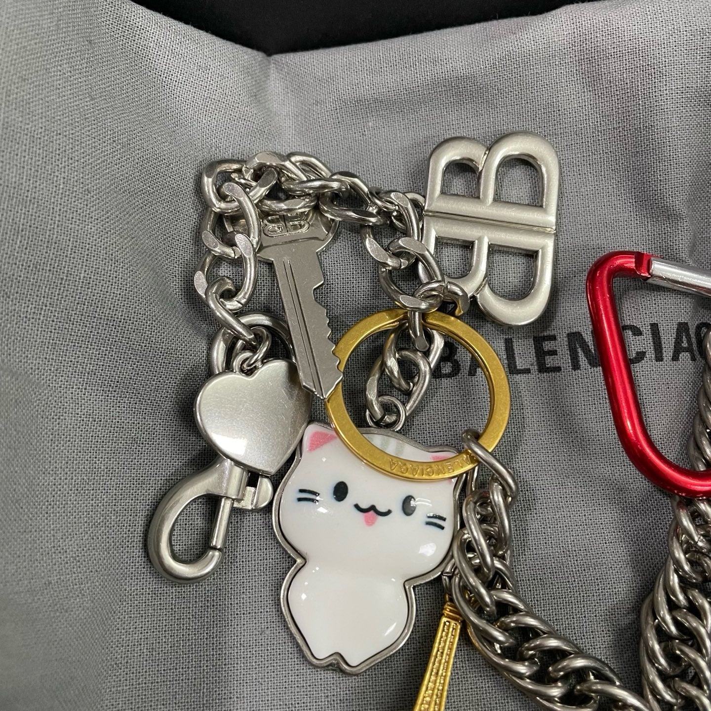 발렌시아가 키링