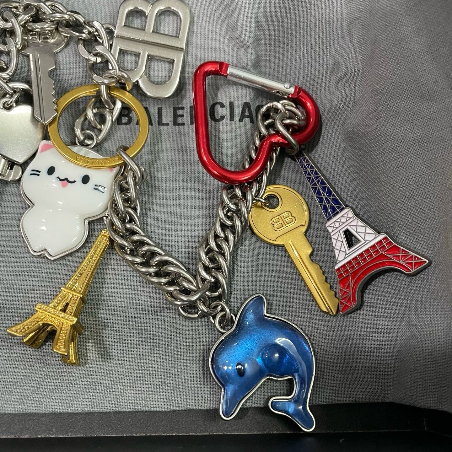 발렌시아가 키링