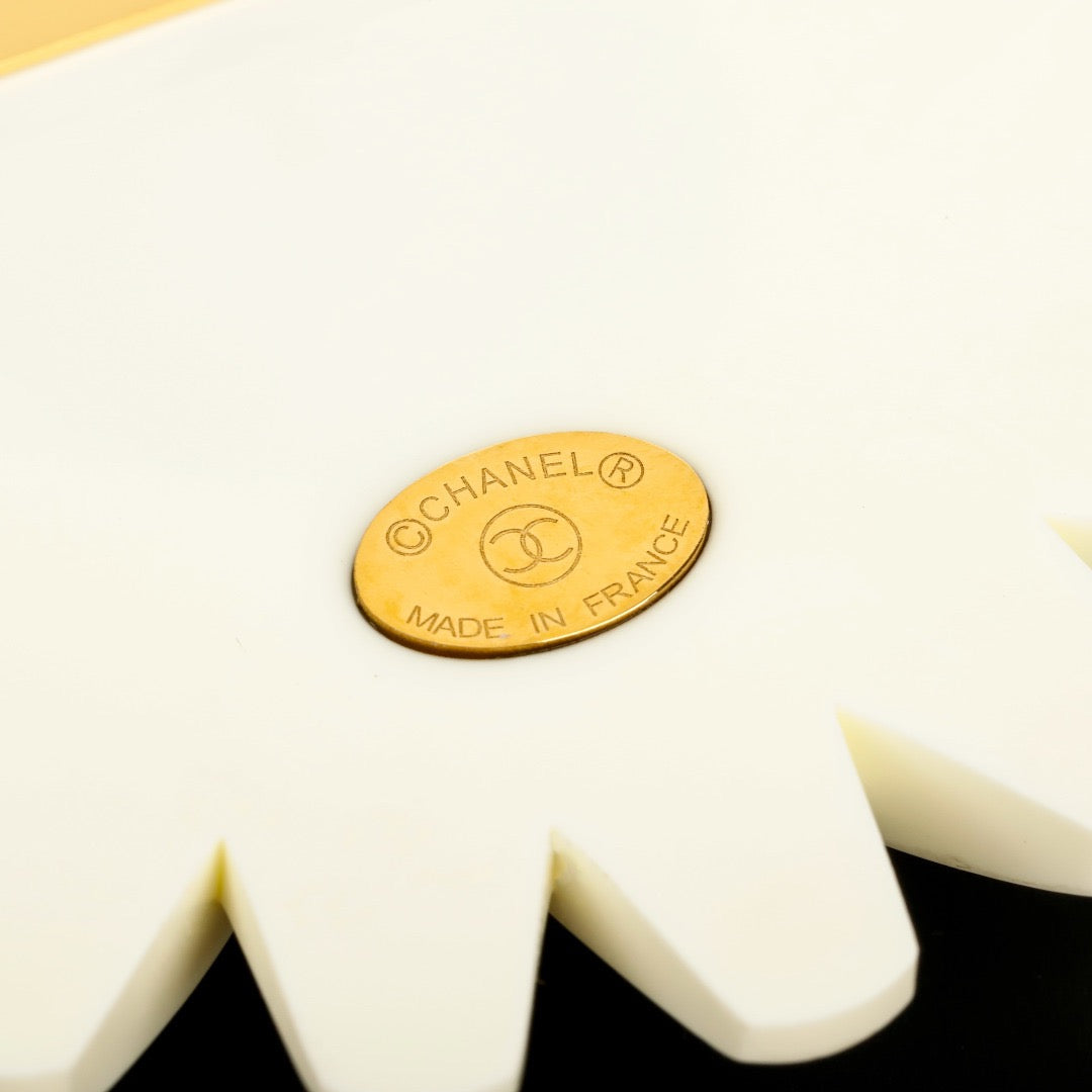 샤넬 브로치