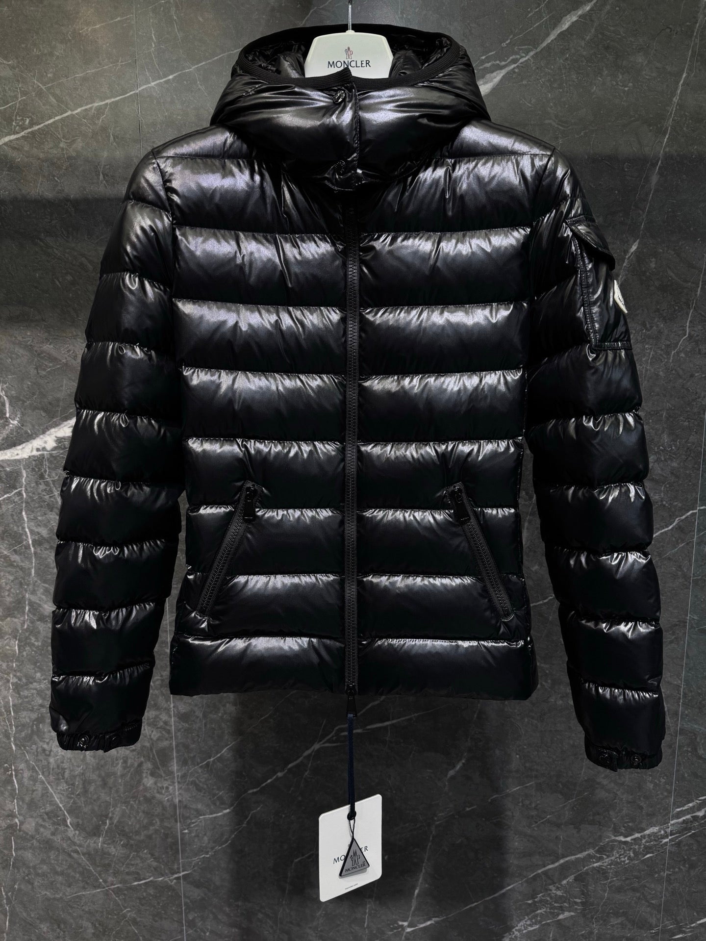 Bady 쇼트 다운 재킷