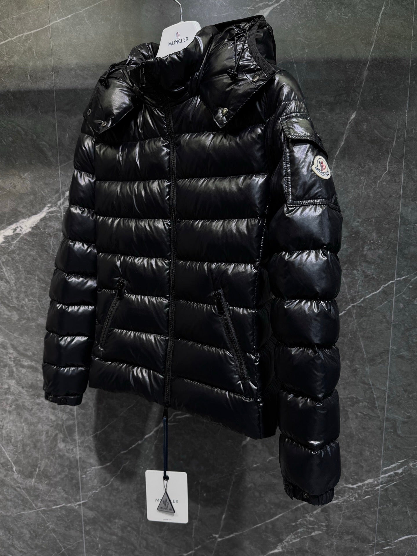 Bady 쇼트 다운 재킷