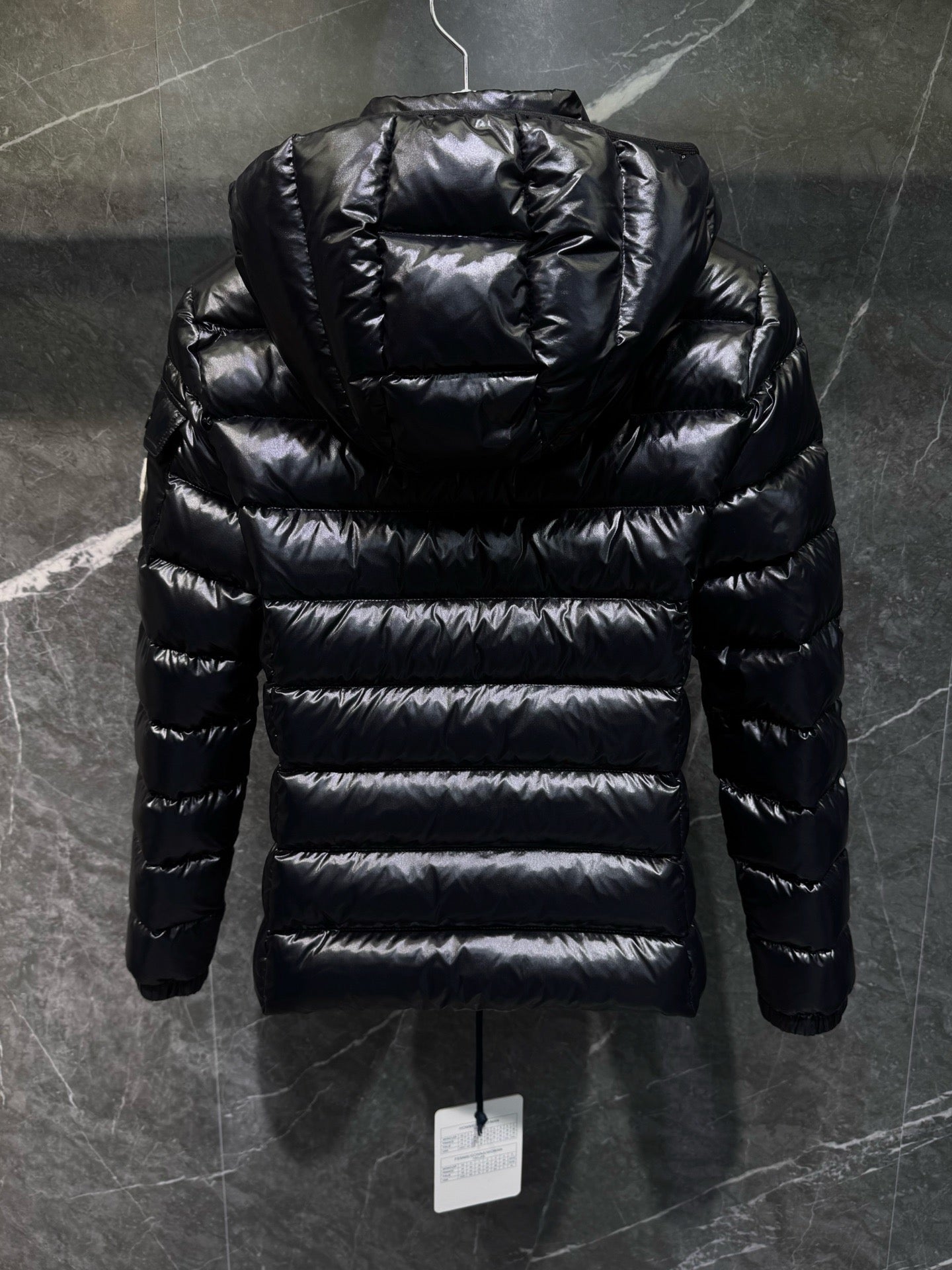 Bady 쇼트 다운 재킷