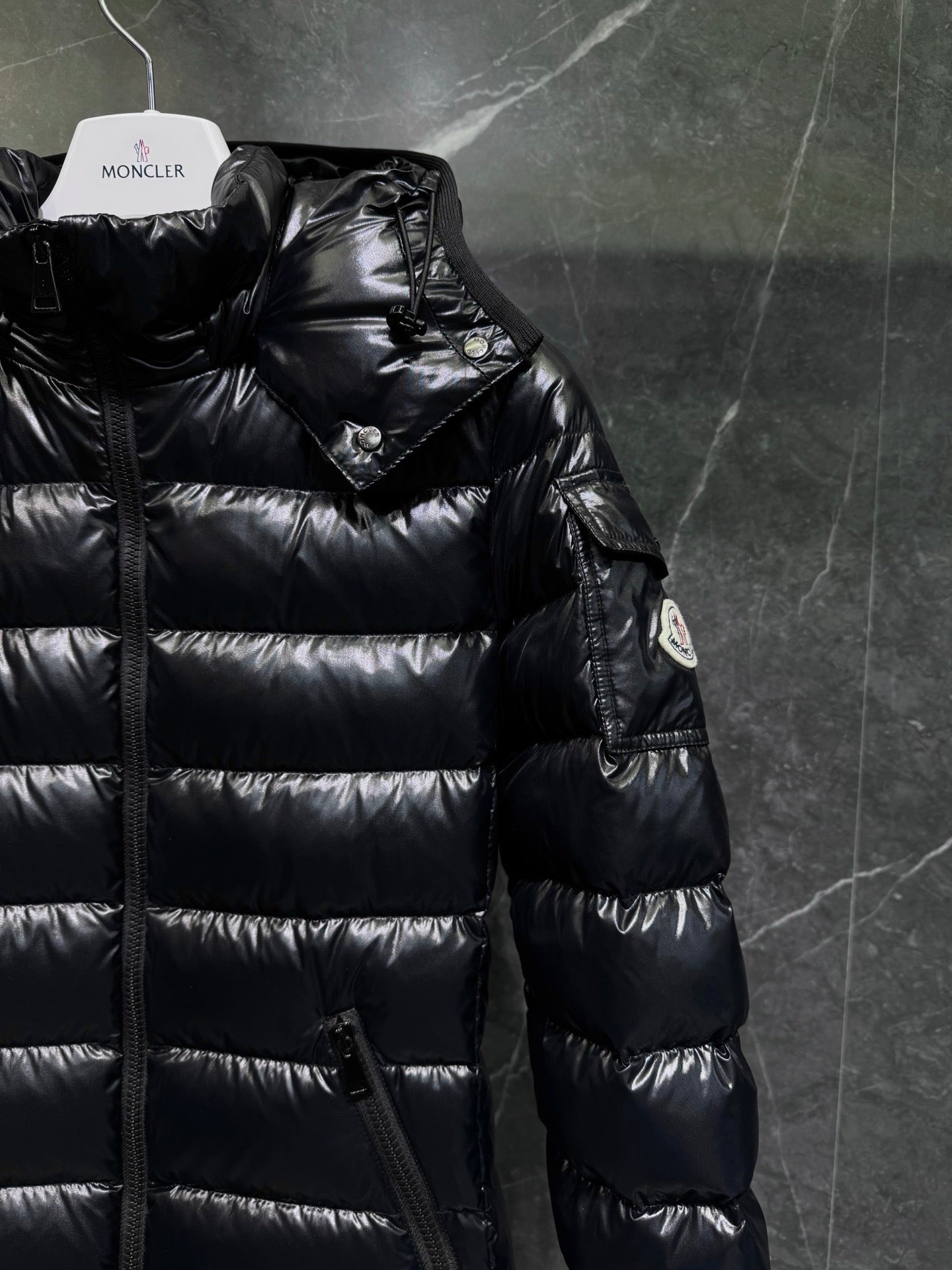 Bady 쇼트 다운 재킷